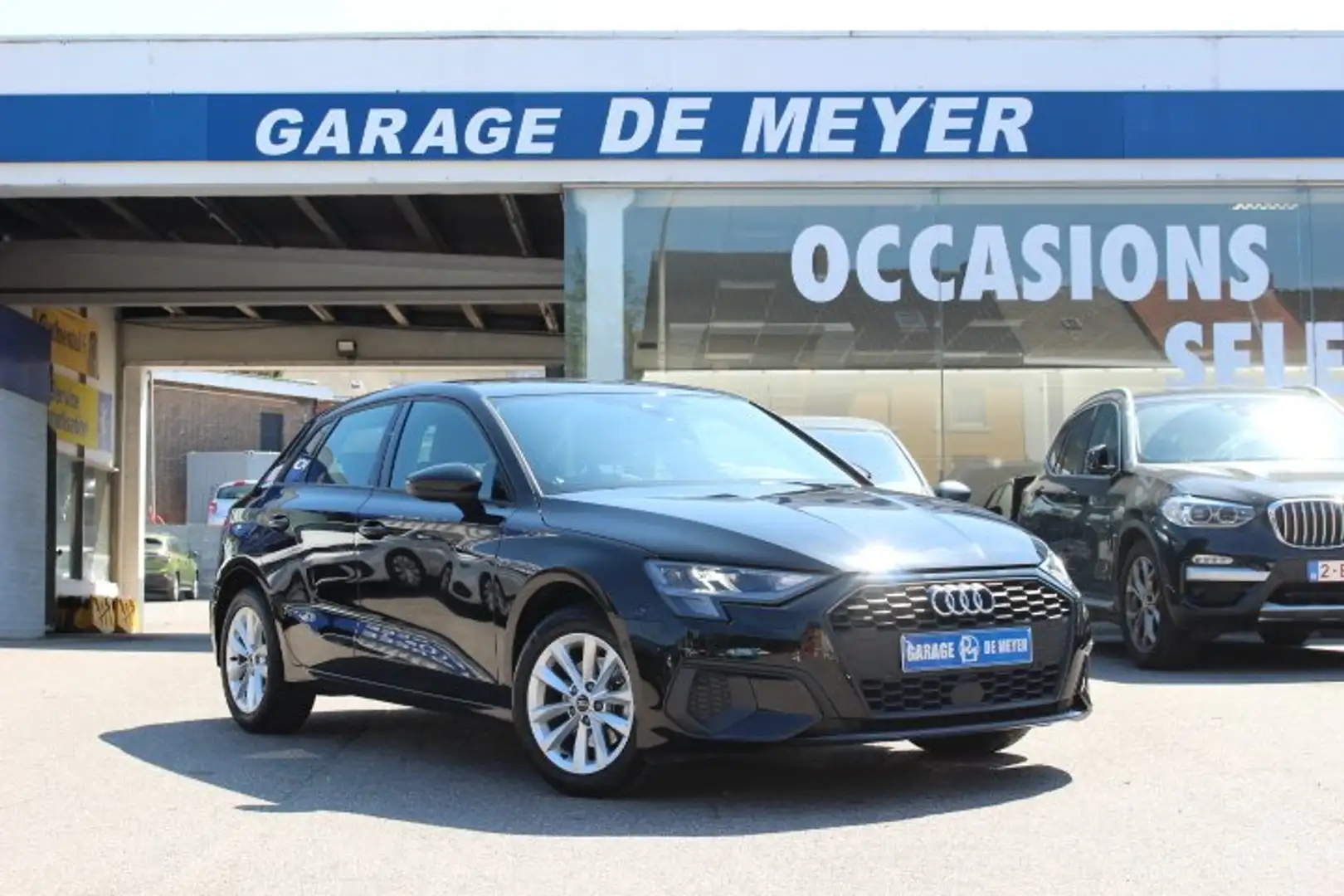 Audi A3 Sportback 30 TFSI Attraction S tronic Negro - 1