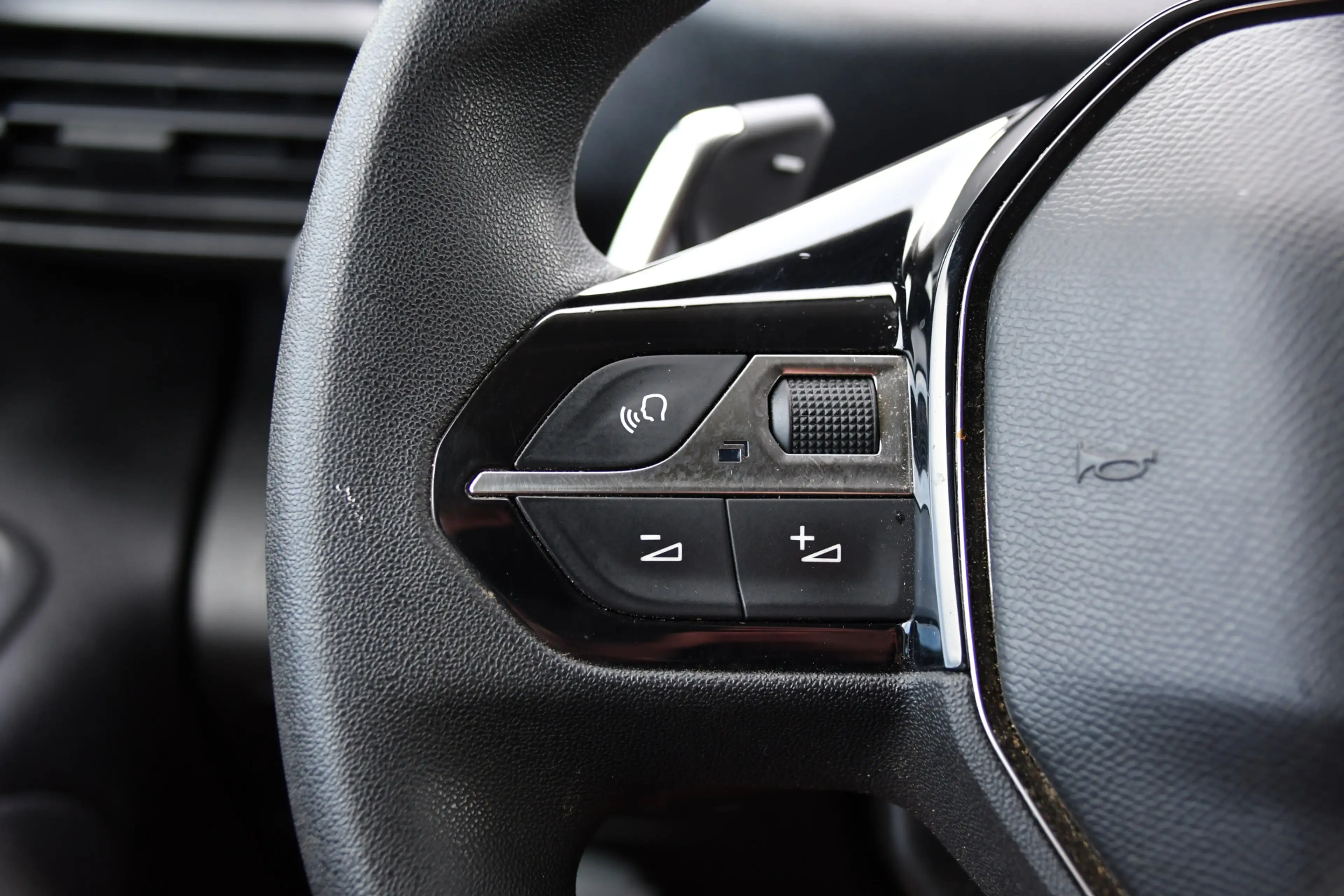 Peugeot Partner 1.5 BlueHDI L2 PB Edition Camera, Cruise, Carplay, — photo 15