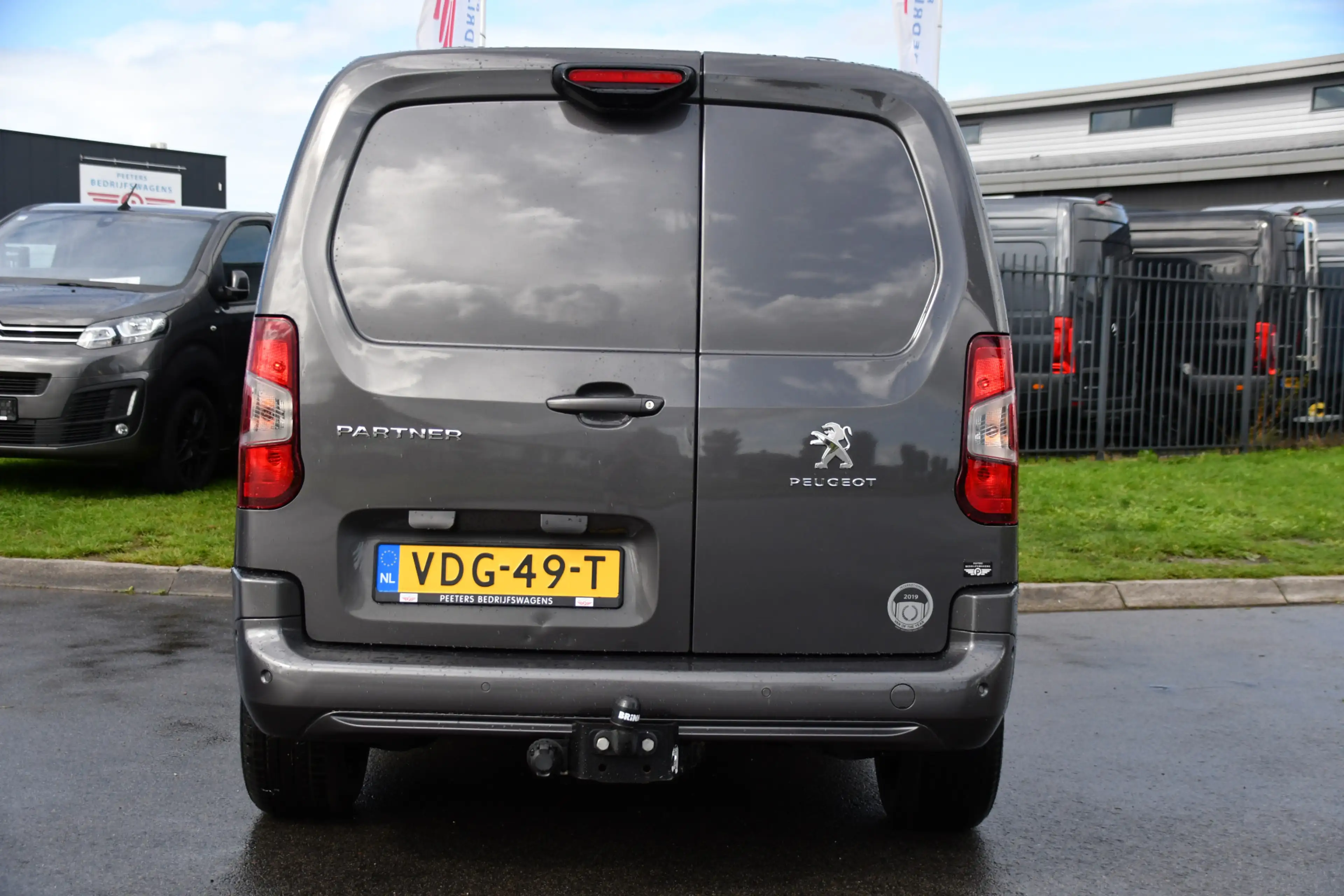 Peugeot Partner 1.5 BlueHDI L2 PB Edition Camera, Cruise, Carplay, — photo 32