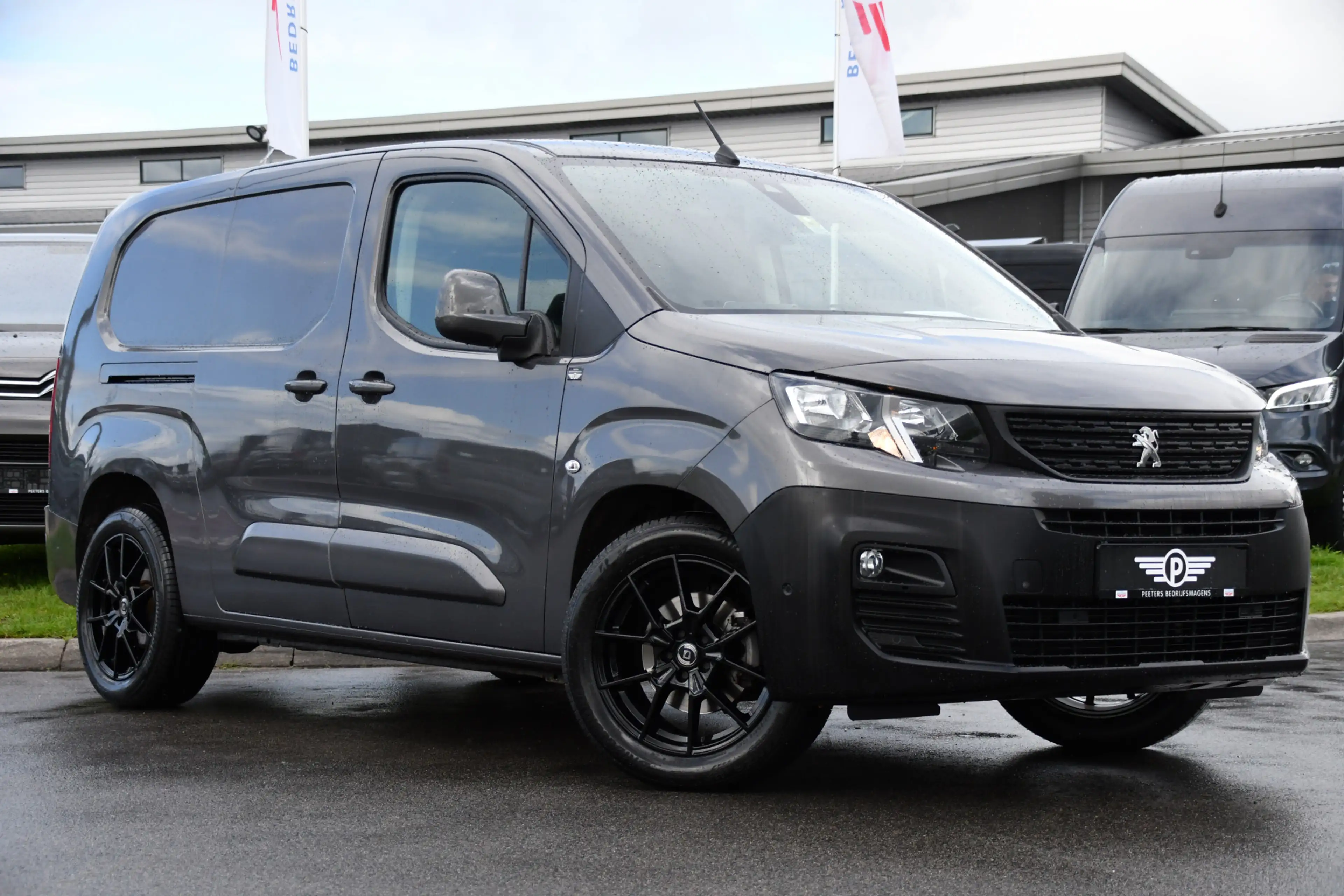 Peugeot Partner 1.5 BlueHDI L2 PB Edition Camera, Cruise, Carplay, — photo 6