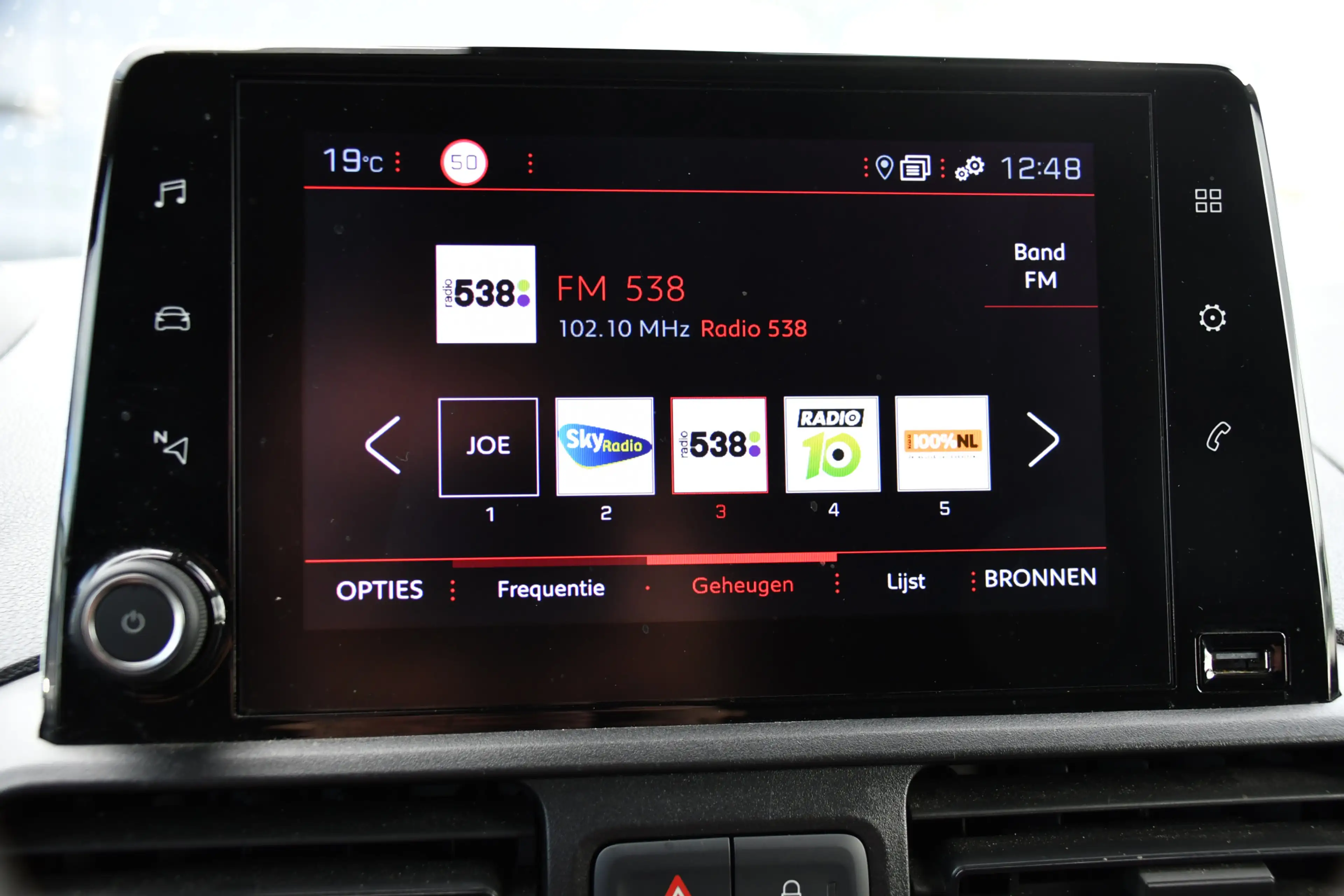 Peugeot Partner 1.5 BlueHDI L2 PB Edition Camera, Cruise, Carplay, — photo 29