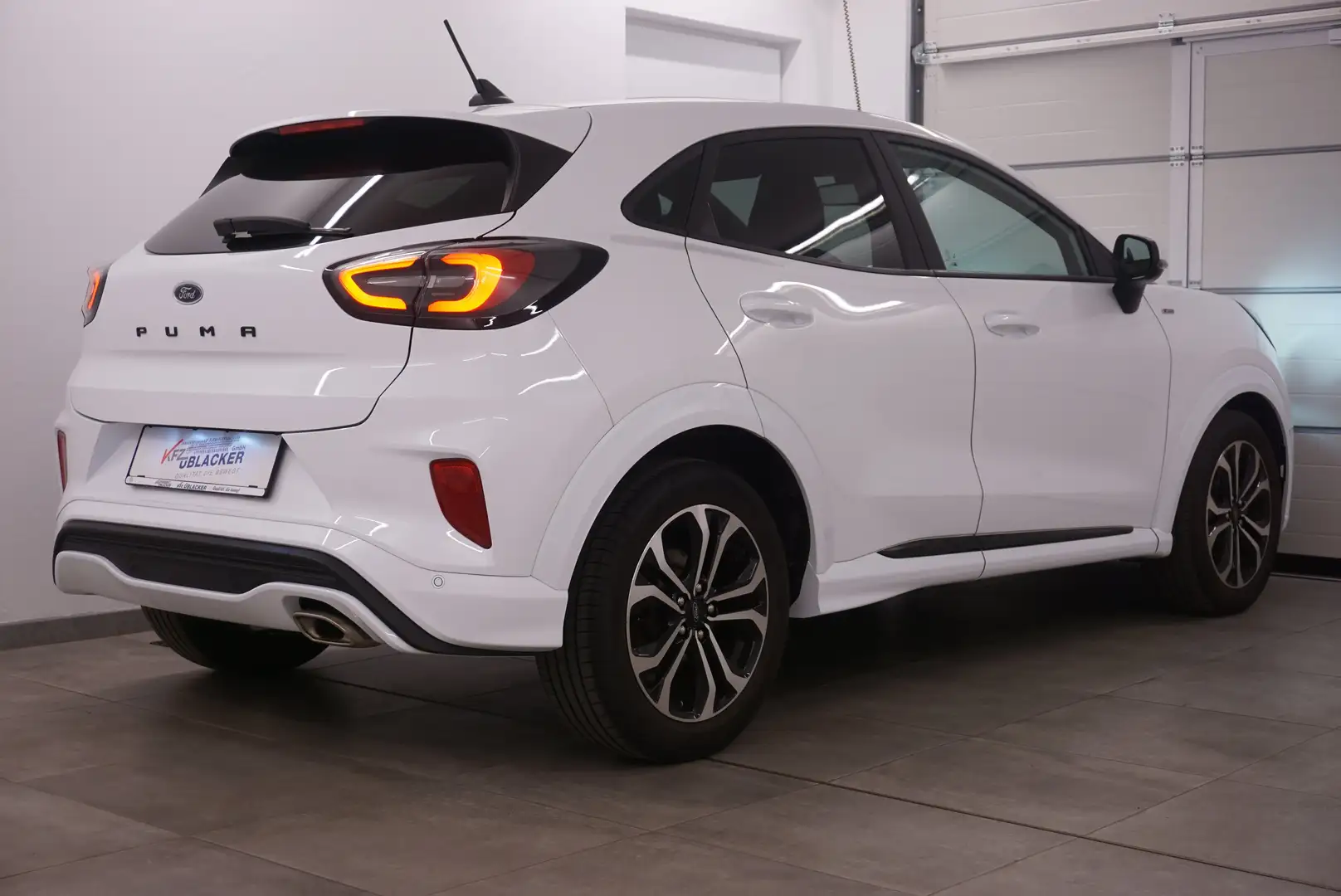 Ford Puma ST-Line Weiß - 2