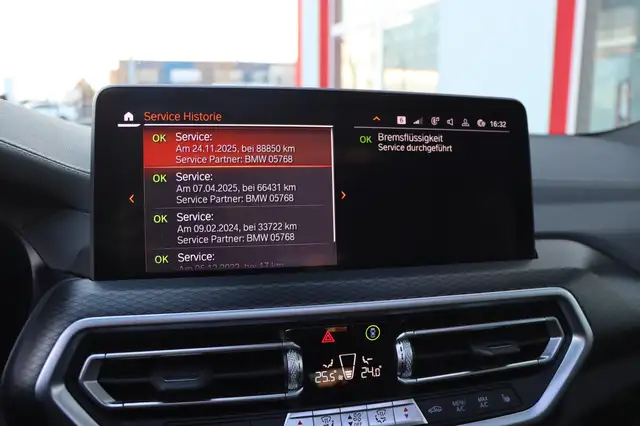 BMW X4 M M40d | Panorama | Head-Up | M-Performance | AHK | Ansicht 27