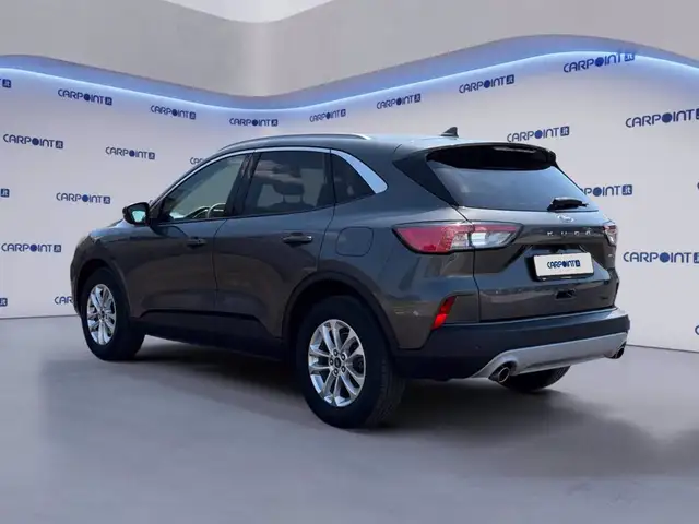 Ford Kuga view 3
