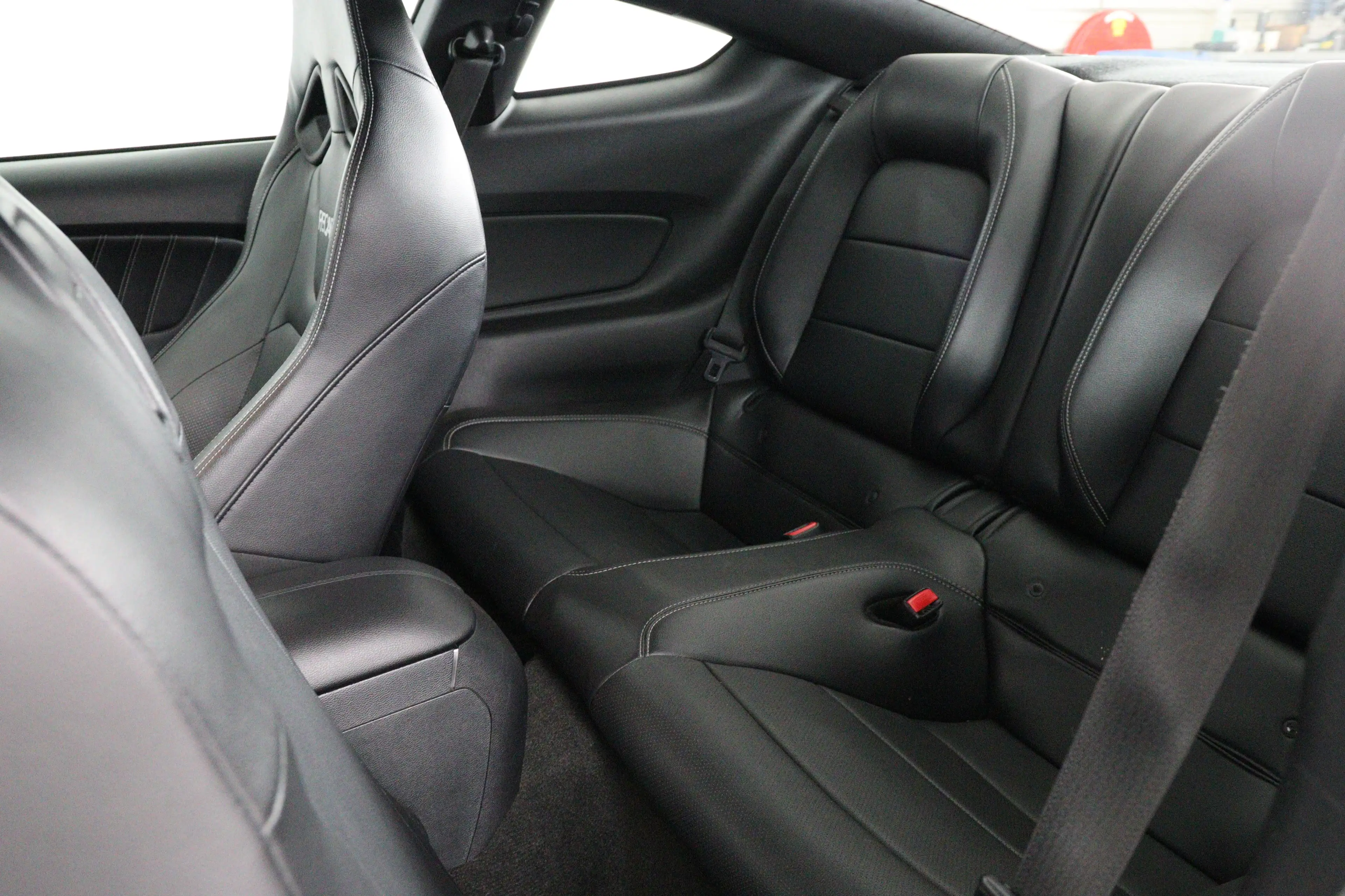 Ford Mustang Fastback 2.3EB | Recaro Sportstoelen | Xenon | Led — photo 38