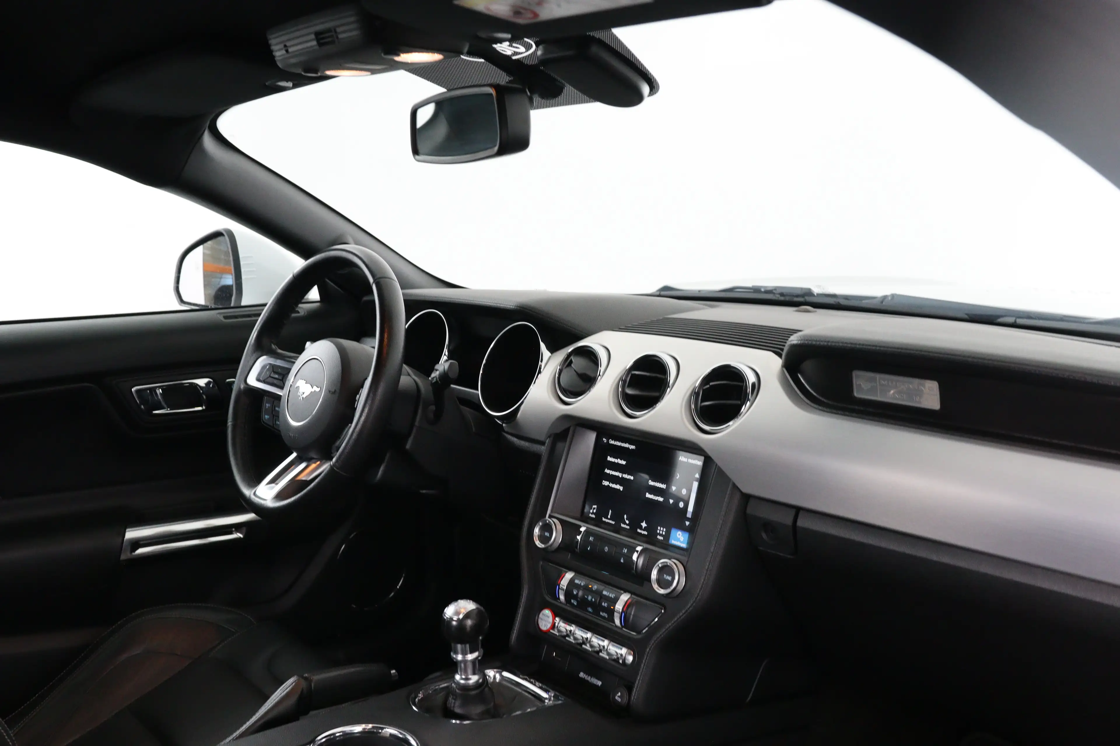 Ford Mustang Fastback 2.3EB | Recaro Sportstoelen | Xenon | Led — photo 48