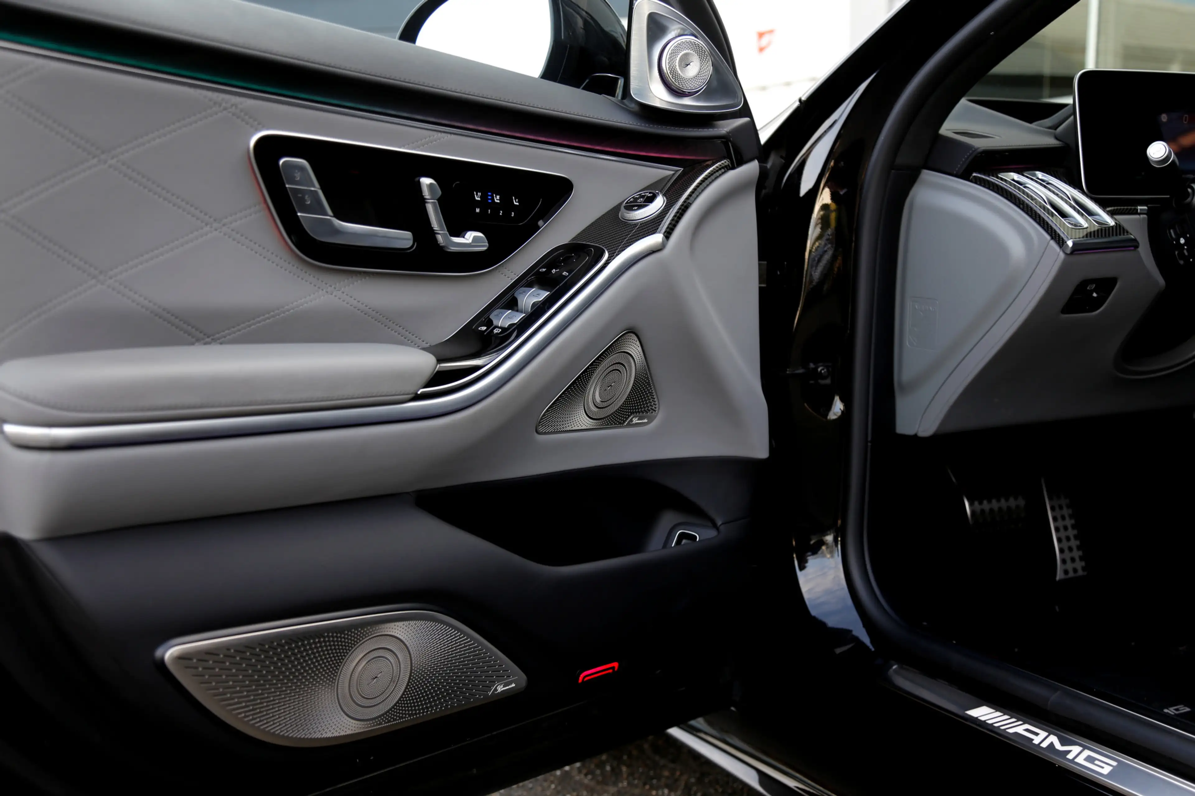 Mercedes-Benz S 63 AMG S E Performance 802PK Lang*BTW*Business Class pakk — photo 21