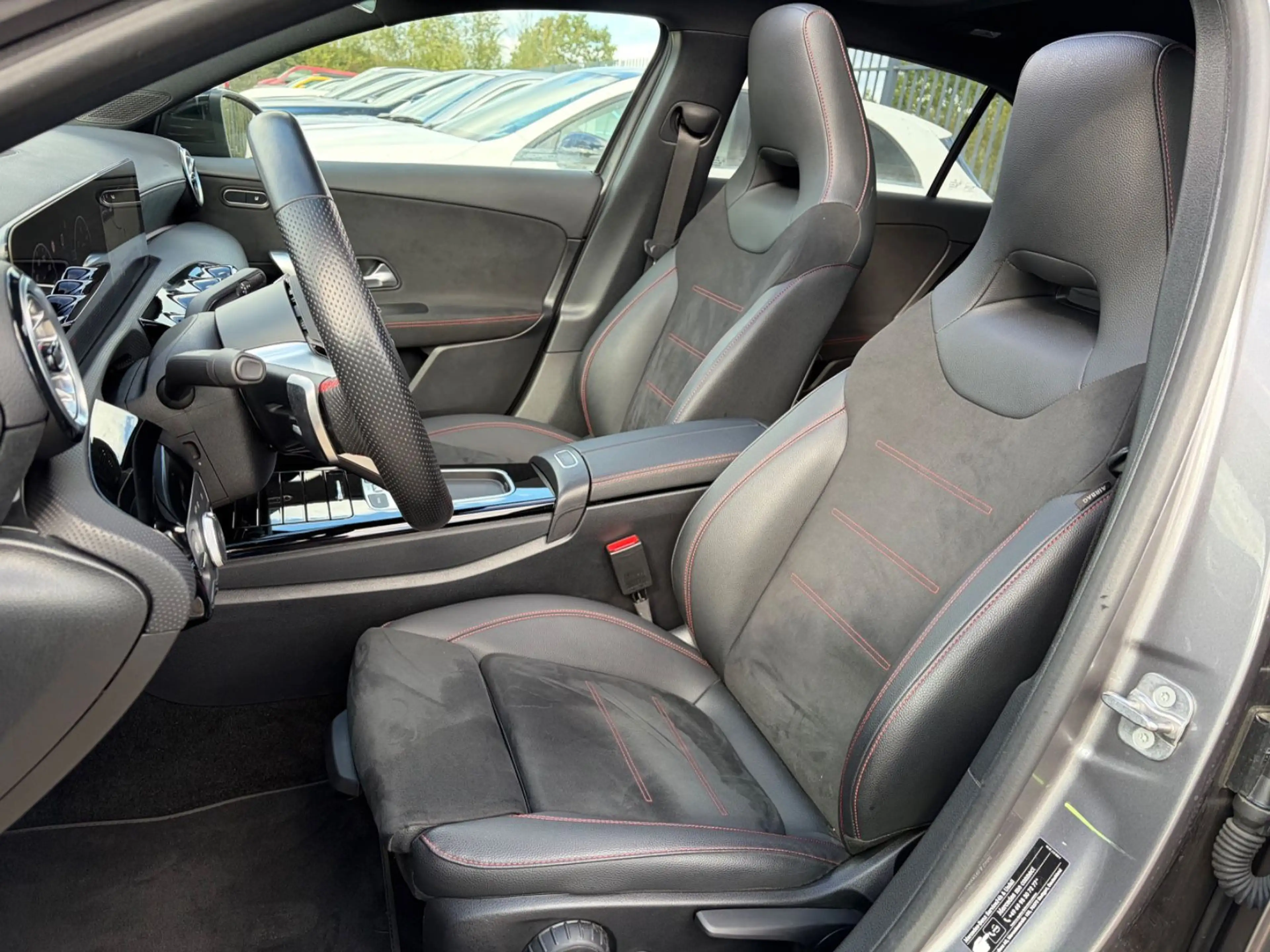 Mercedes-Benz A 200 d AMG Line - PANO   NIGHT   KAMERA   LED — photo 9