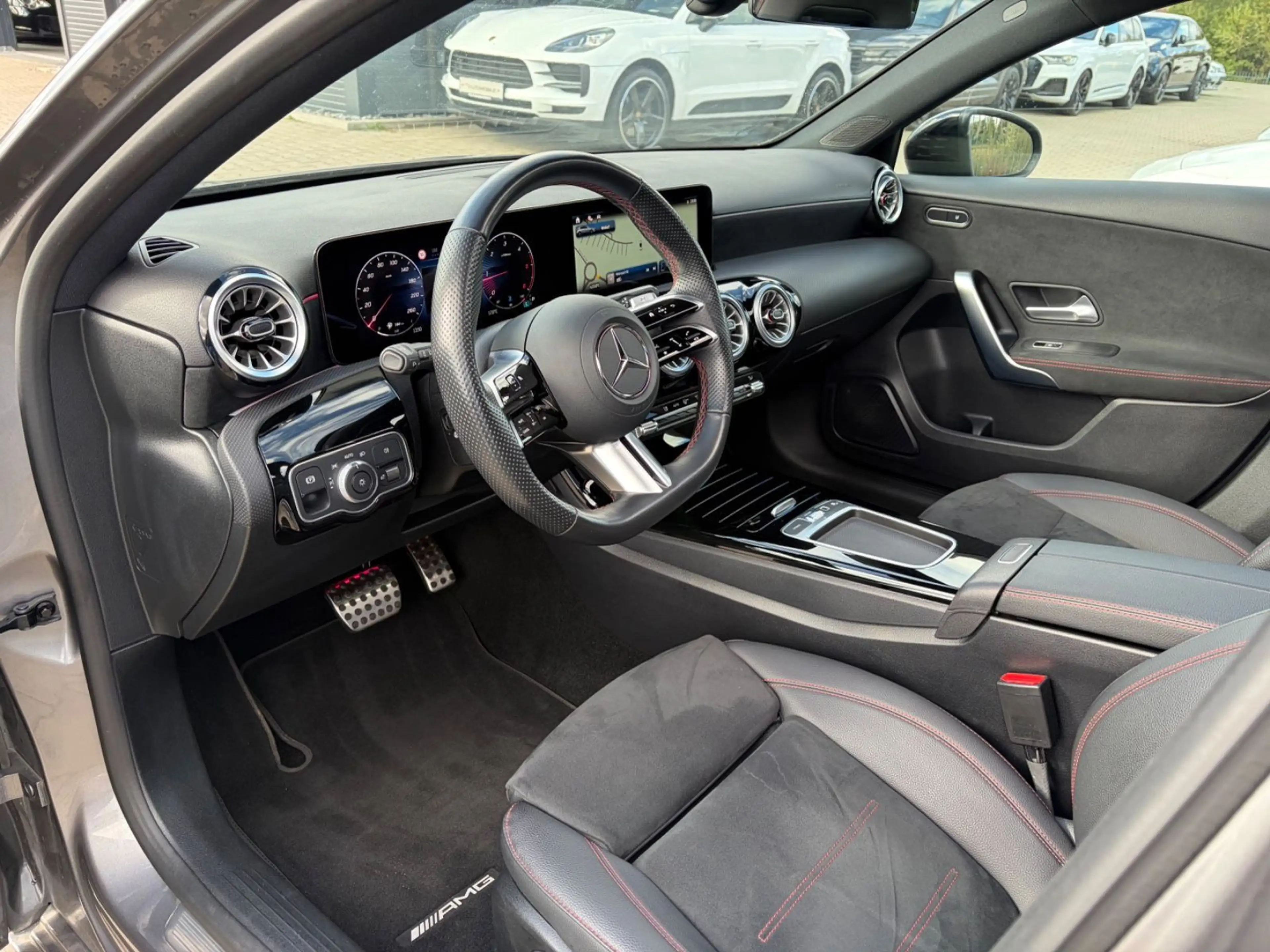 Mercedes-Benz A 200 d AMG Line - PANO   NIGHT   KAMERA   LED — photo 8