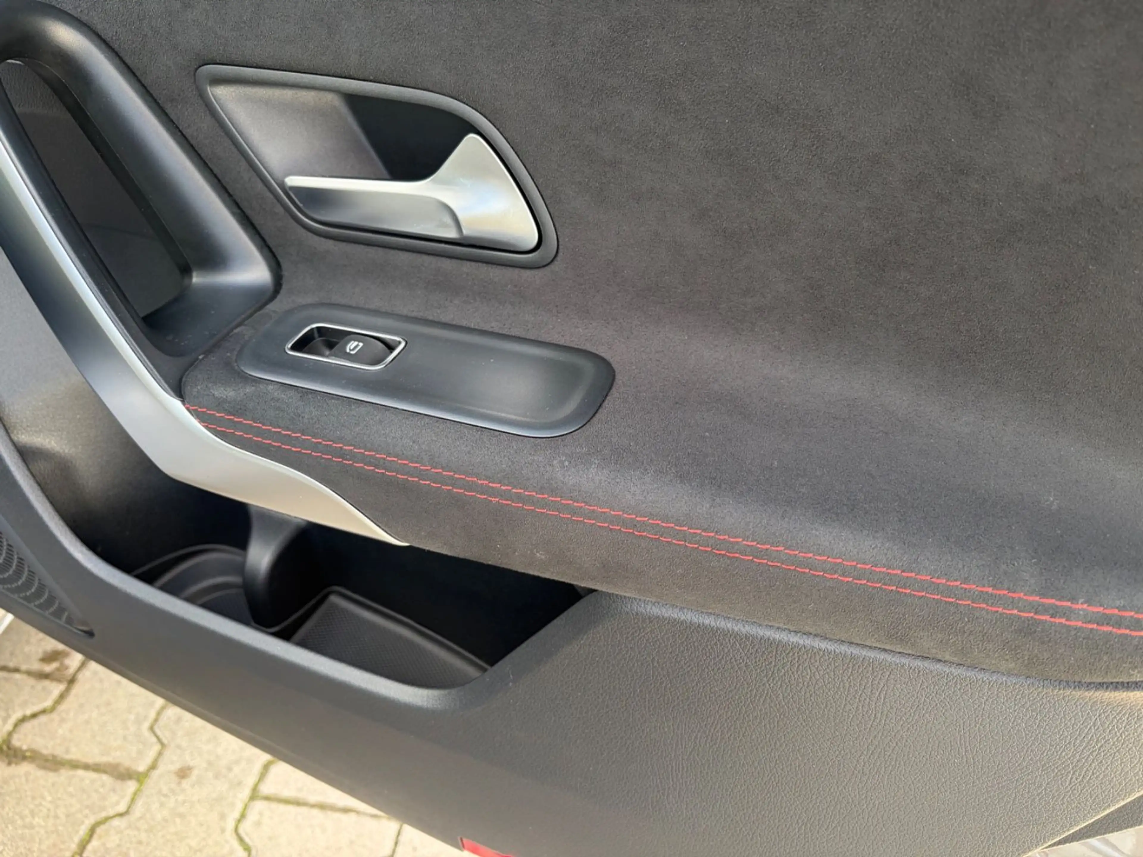 Mercedes-Benz A 200 d AMG Line - PANO   NIGHT   KAMERA   LED — photo 13
