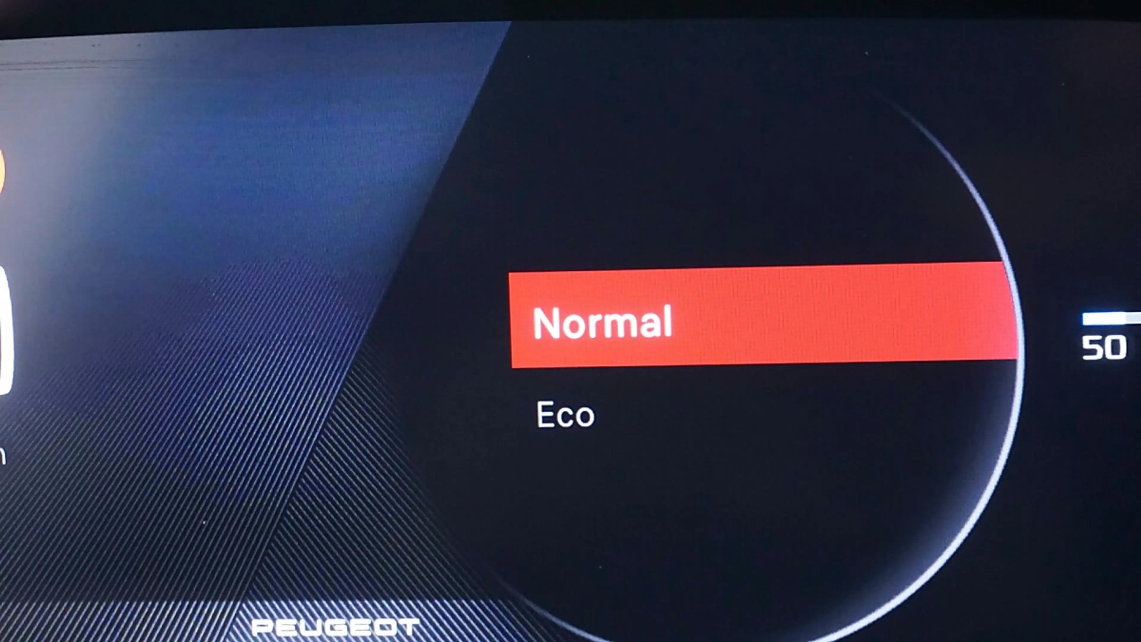Peugeot 208 PureTech 100 S&S BVM6 Allure — photo 10