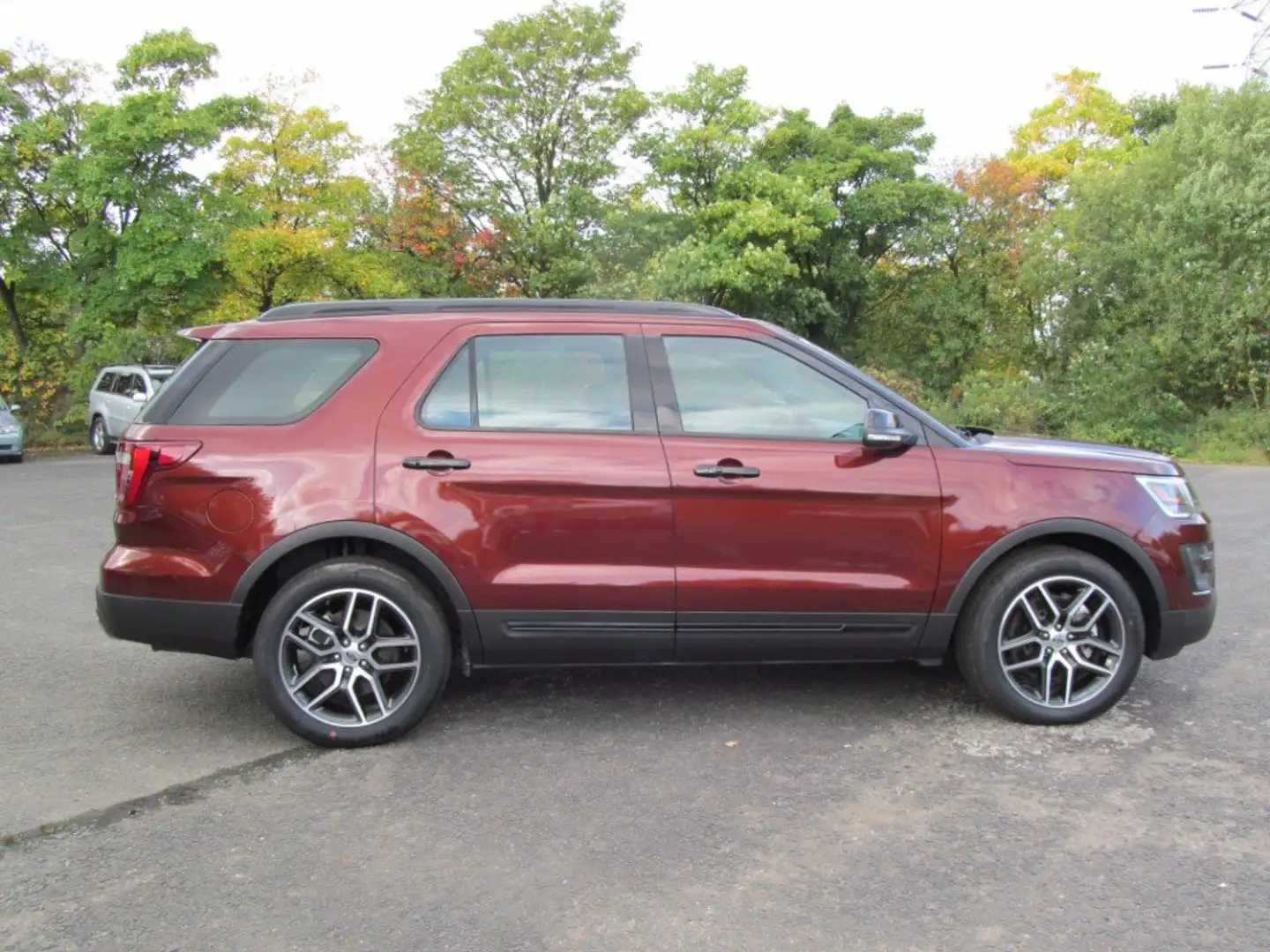 Ford Explorer sport Barna - 2