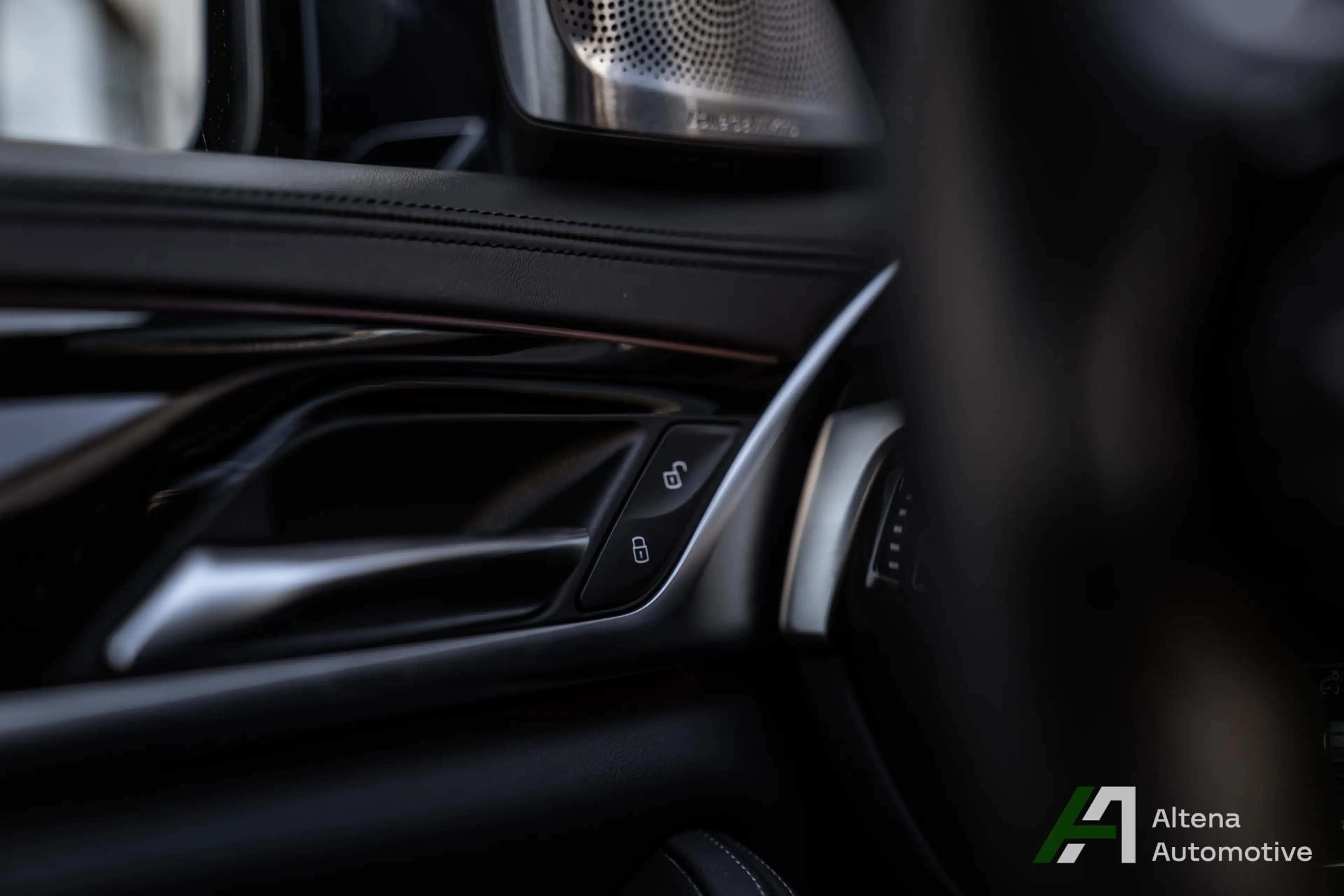 Alpina B5 Touring ALLRAD — photo 35