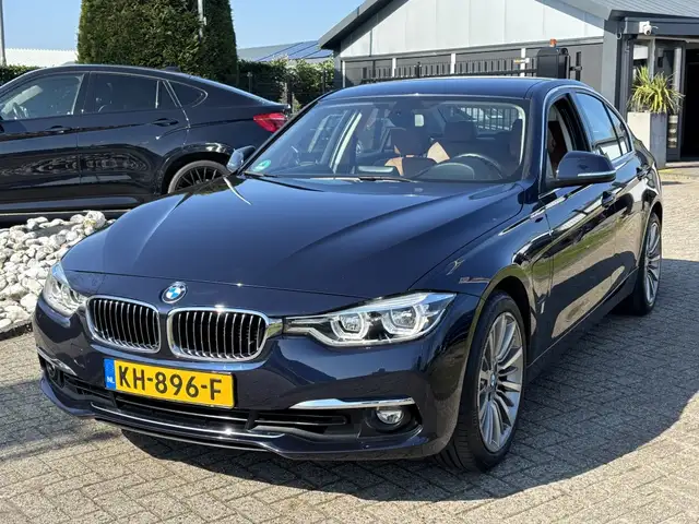 BMW 330 3-serie 330E High Executive 2016 NL Auto Dealer On