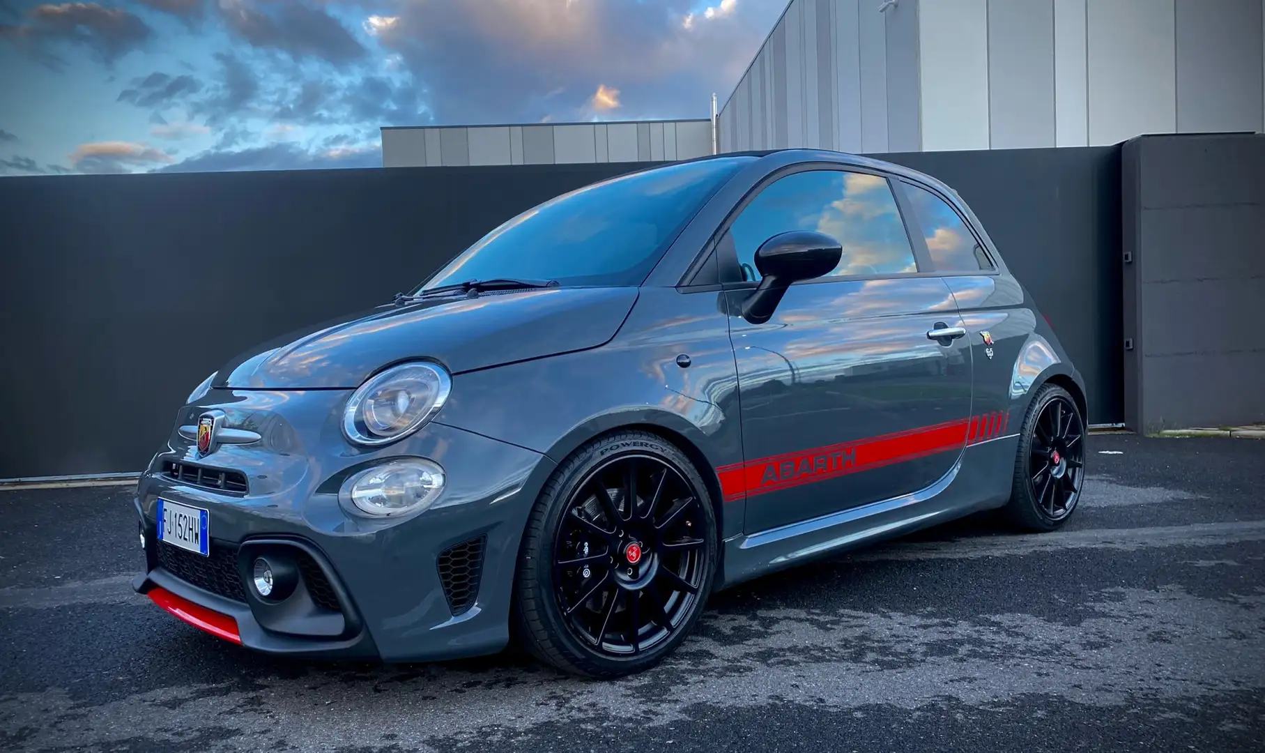 Abarth 695 XSR Yamaha Limited Edition Szürke - 1