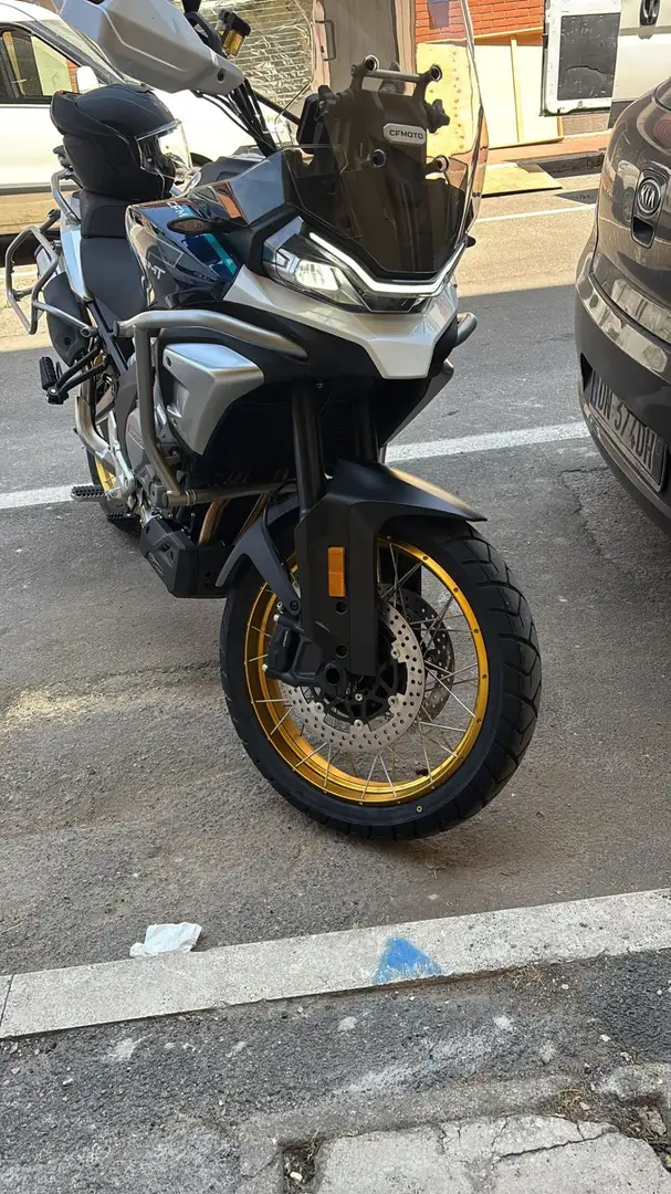 CFMOTO 700 MT Bianco - 2