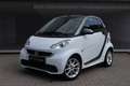 smart forTwo Cabrio passion softtouch Navi SHZ Klima Bluetooth Wit - thumbnail 1