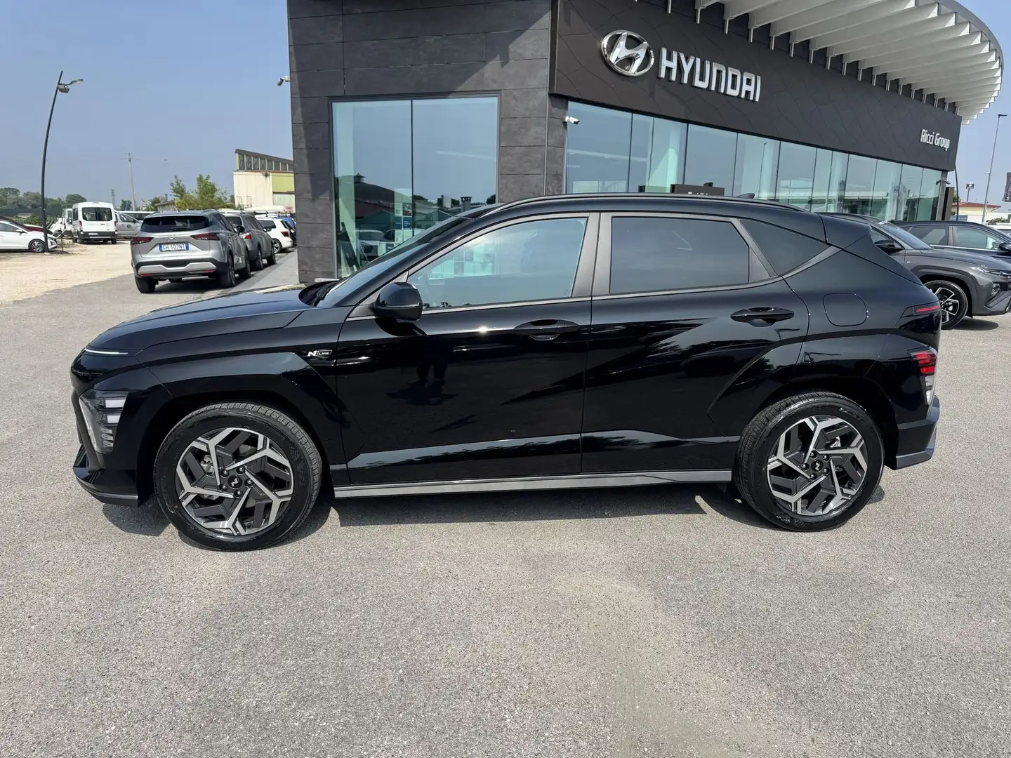 Hyundai KONA HEV 1.6 DCT NLine Negro - 2