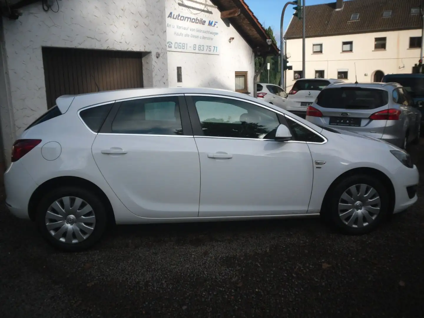 Opel Astra 1.6 ENERGY 132000KM SHZ KLIMAAUTOM  PDC Weiß - 1