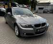BMW 318 318i *FACELIFT*AUTOM*PANO*STANDHEIZ*SHZ*XENON*AHK* Grau - thumbnail 4