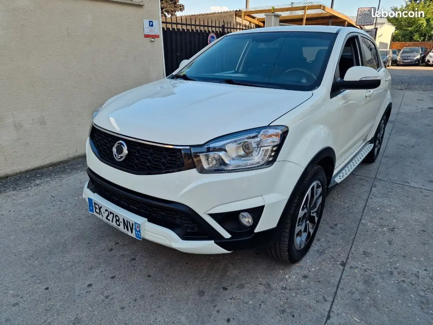 SsangYong Korando 2.2 xdi 178ch pack sport garantie 12-mois Alb - 1