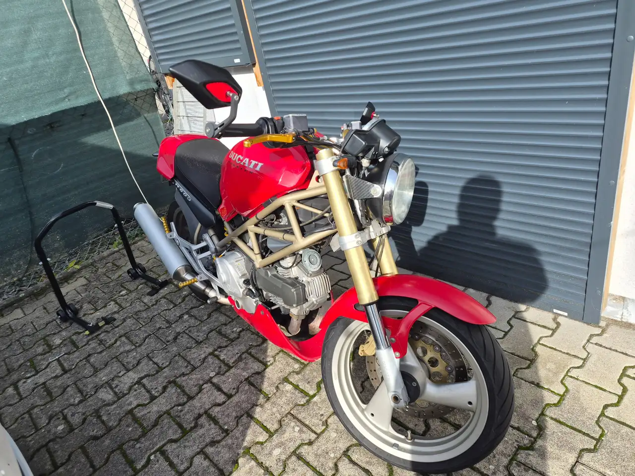 Ducati Monster 600