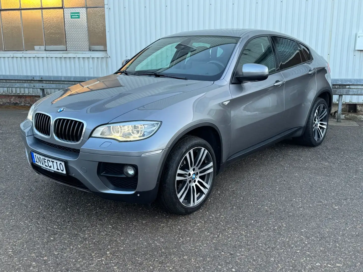 BMW X6 xDrive30d M Sportpaket Head Up Schiebedach Gris - 1