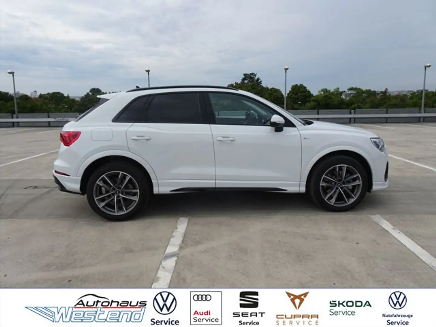 Audi Q3 S line 40 TDI 142kW qu. Navi LED Klima Navi Blanc - 2