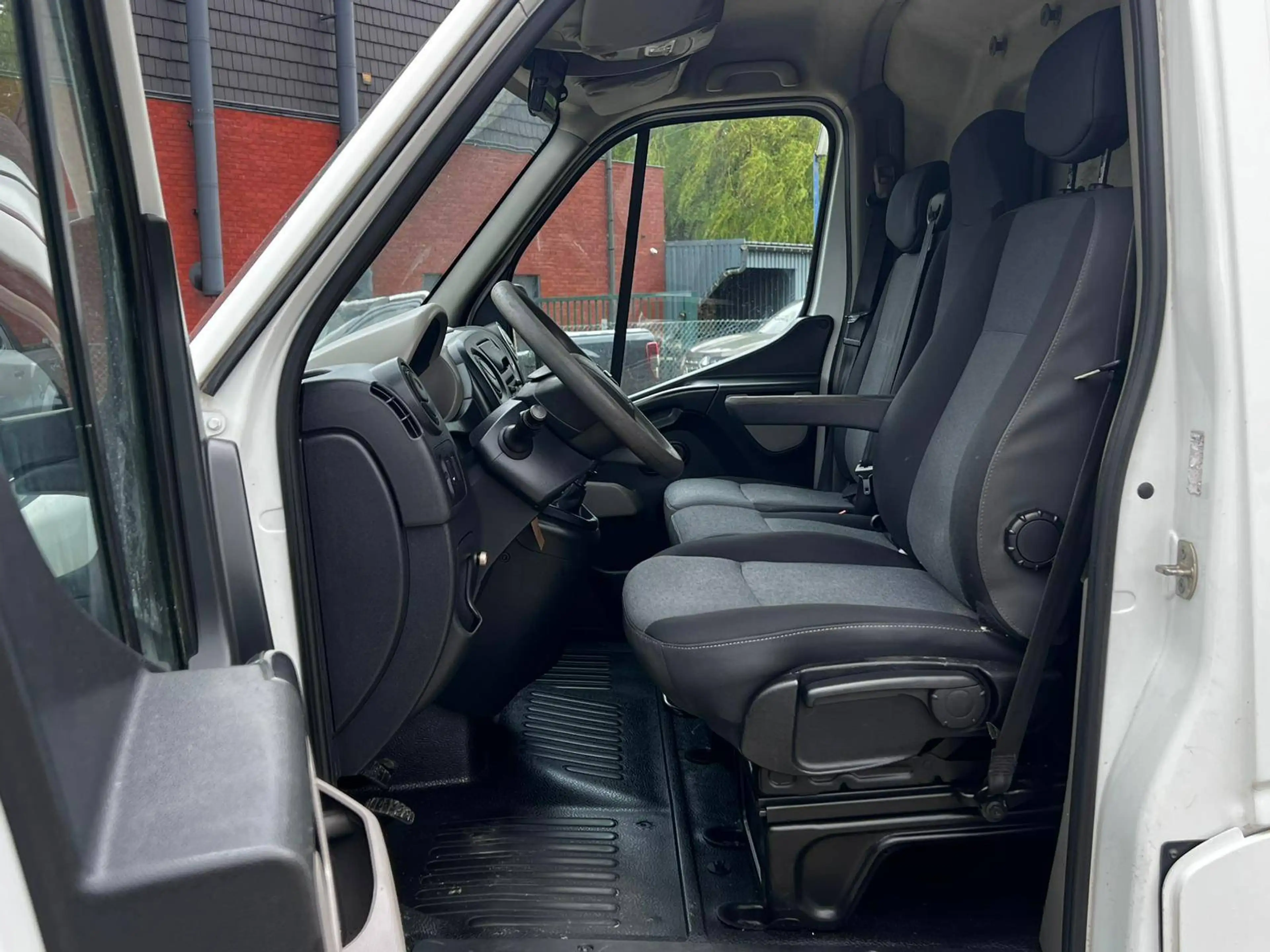 Nissan NV400 2.3 dCi L3H2 10.900€ HTVA / TVA-BTW RECUP CAM EU6B — photo 9