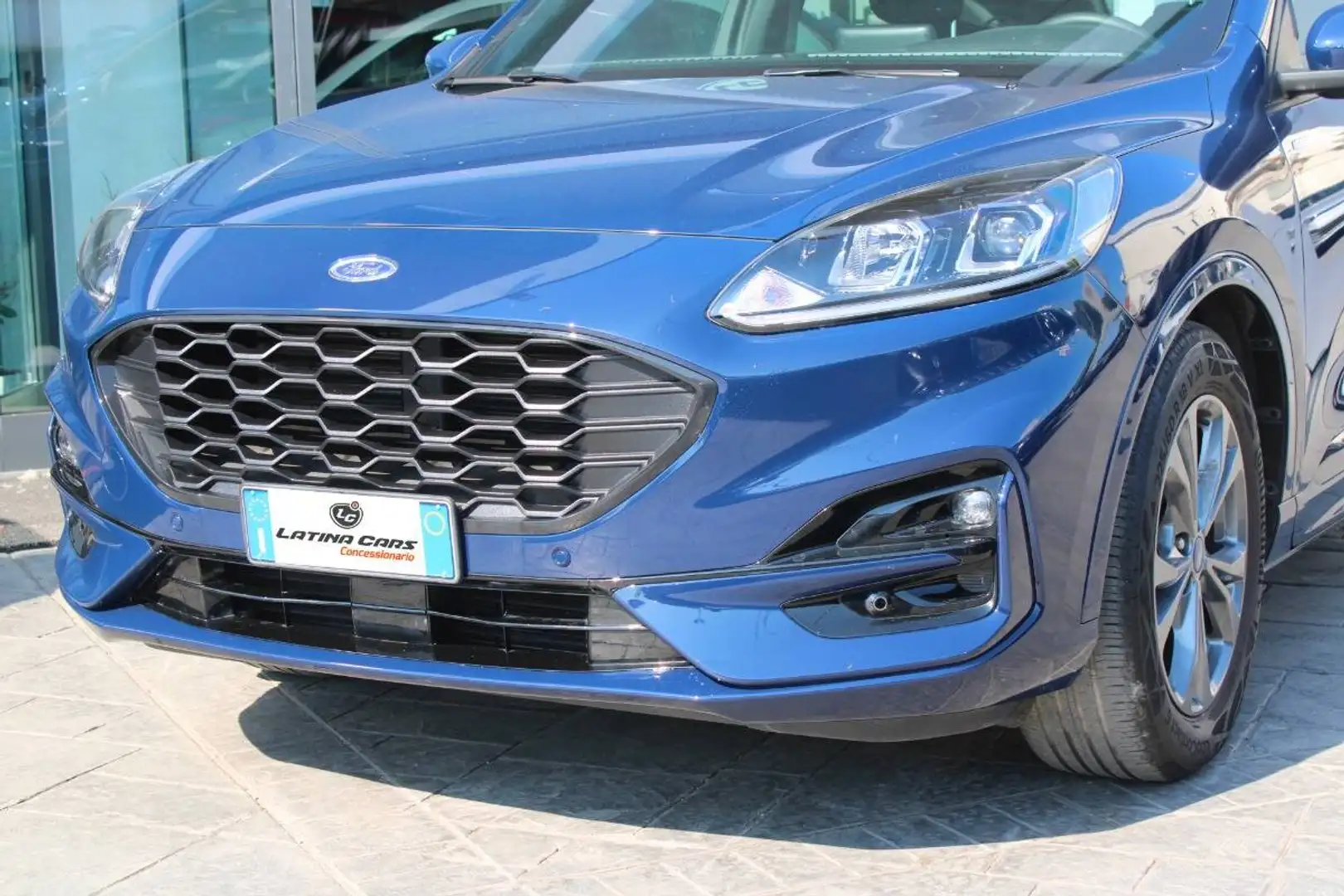 Ford Kuga 2.0 ST-Line 2wd 120cv AUTO con Navi e CarPlay Niebieski - 2