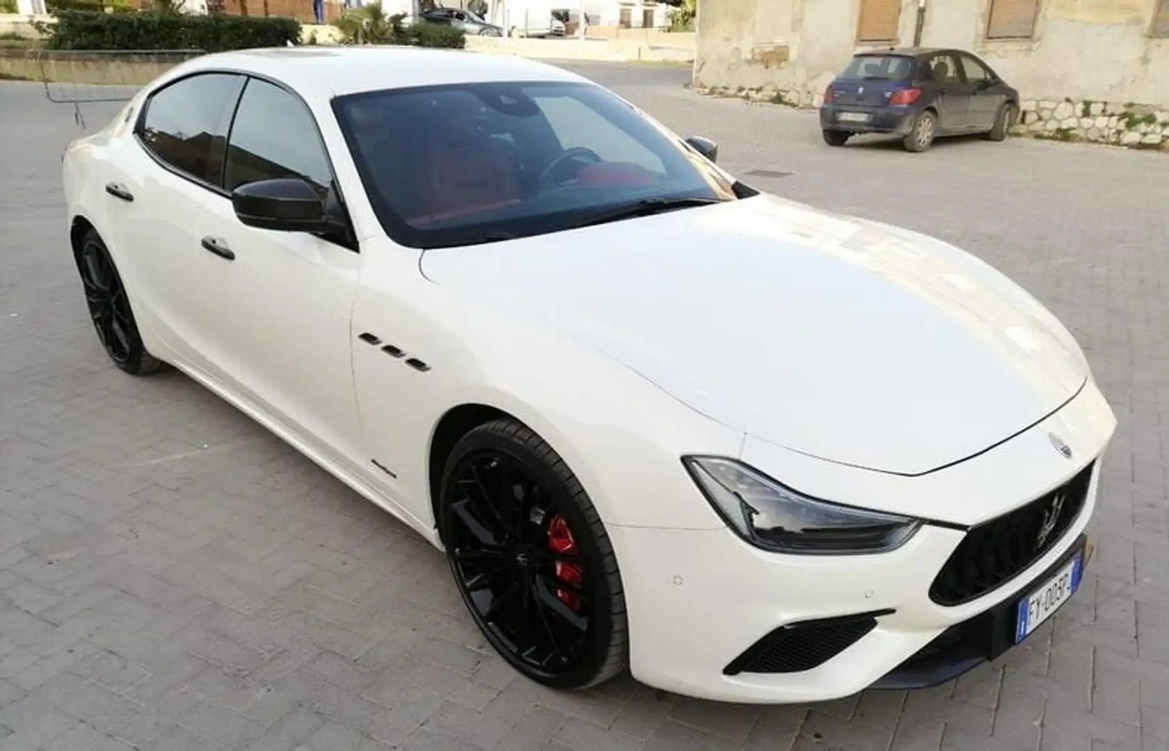 Maserati Ghibli V6 430 CV Q4 Gransport - 2