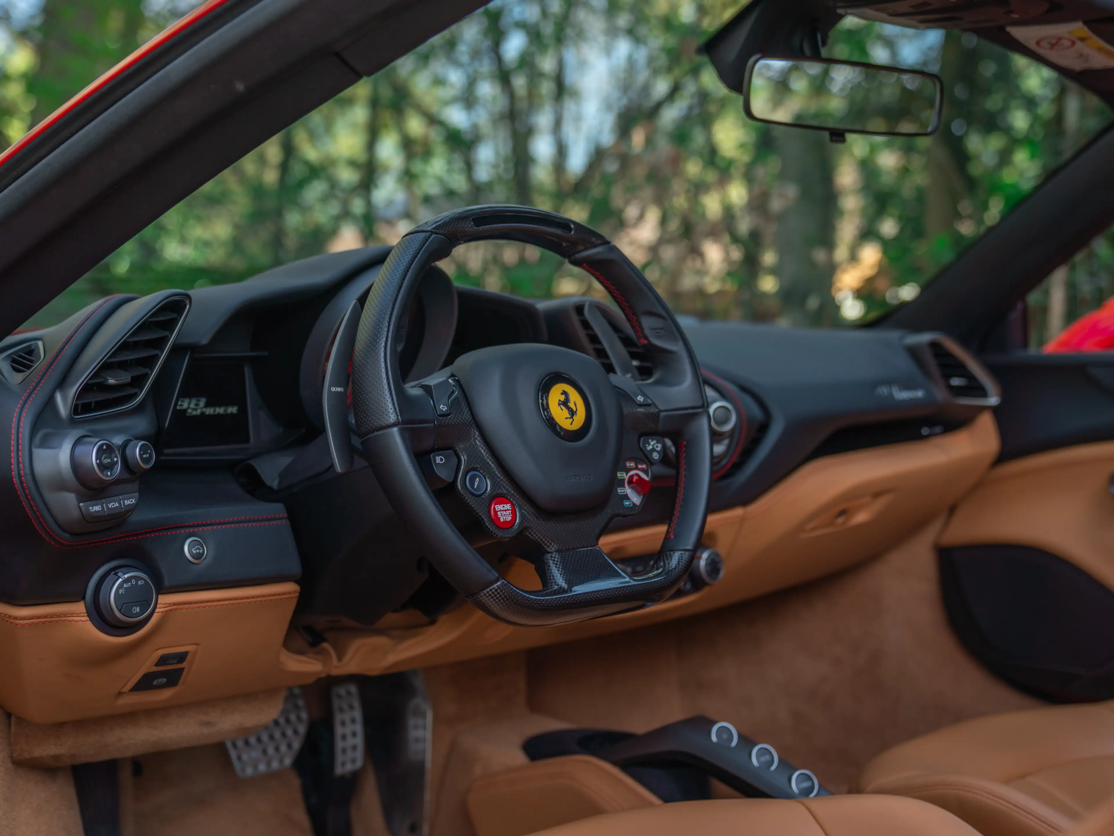 Ferrari 488 Spider | Front-lift | Pista wheels | Carbon stuur — photo 7