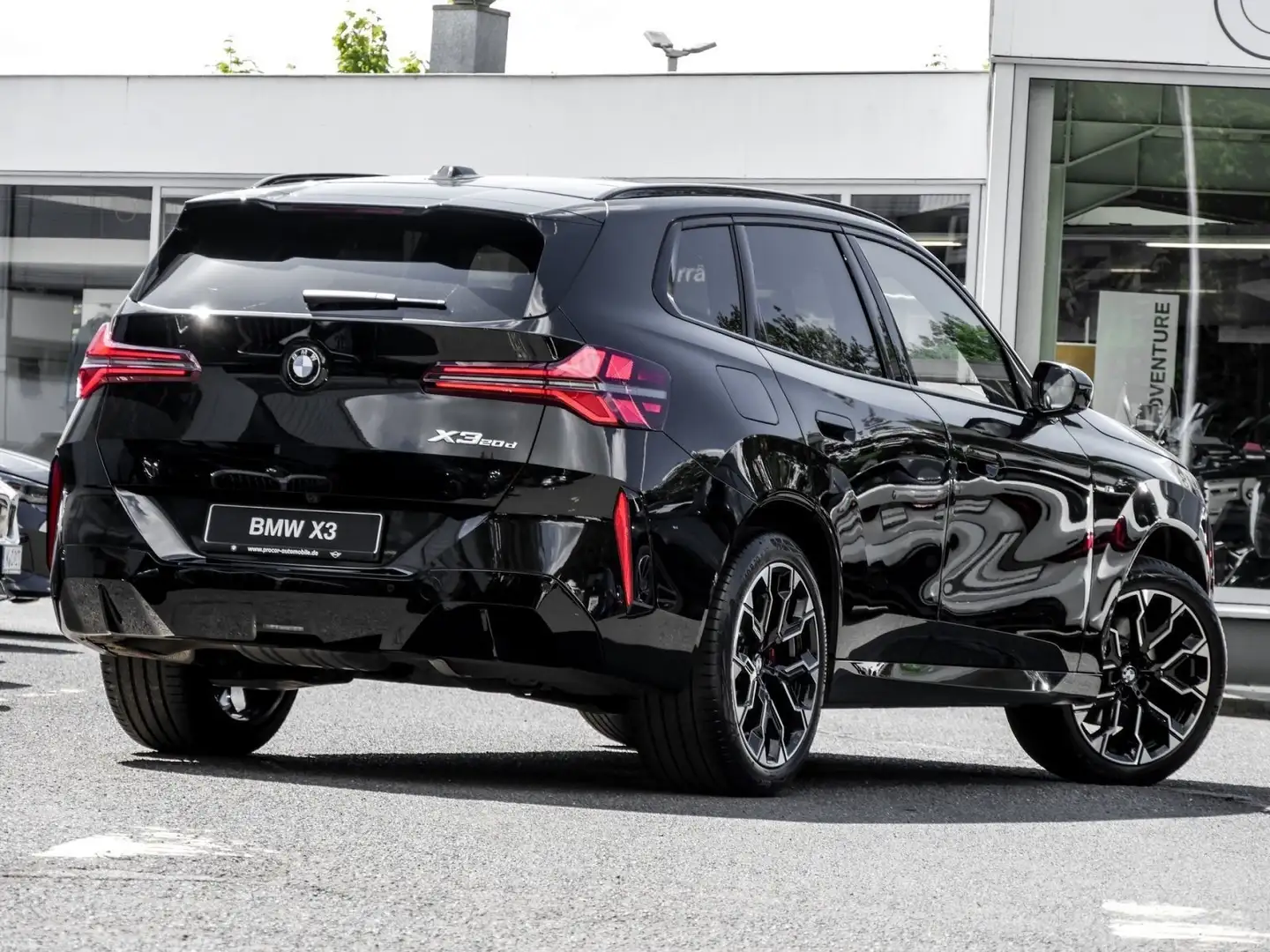 BMW X3 20d xDrive M Sport PANO ACC AHK 360°KAM RFK Schwarz - 2