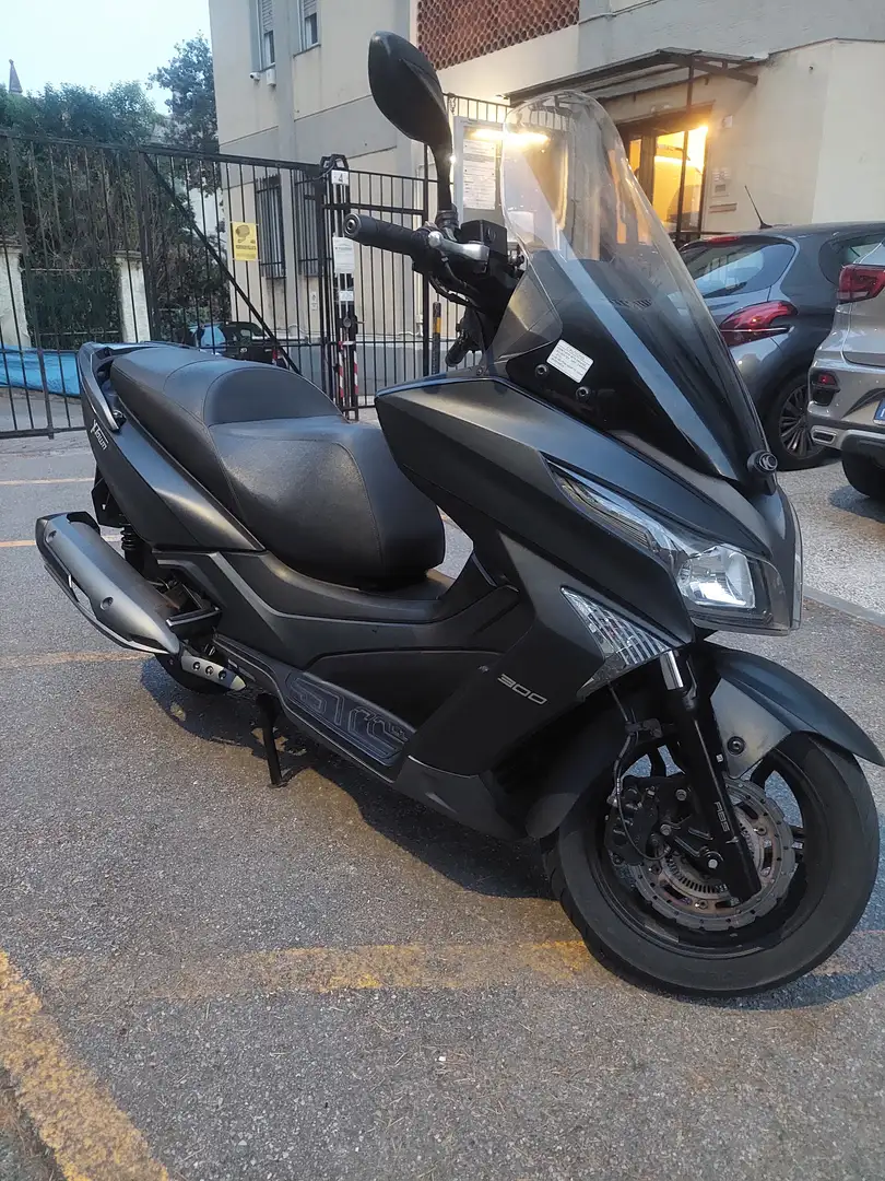 Kymco X-Town 300 i abs Negru - 1