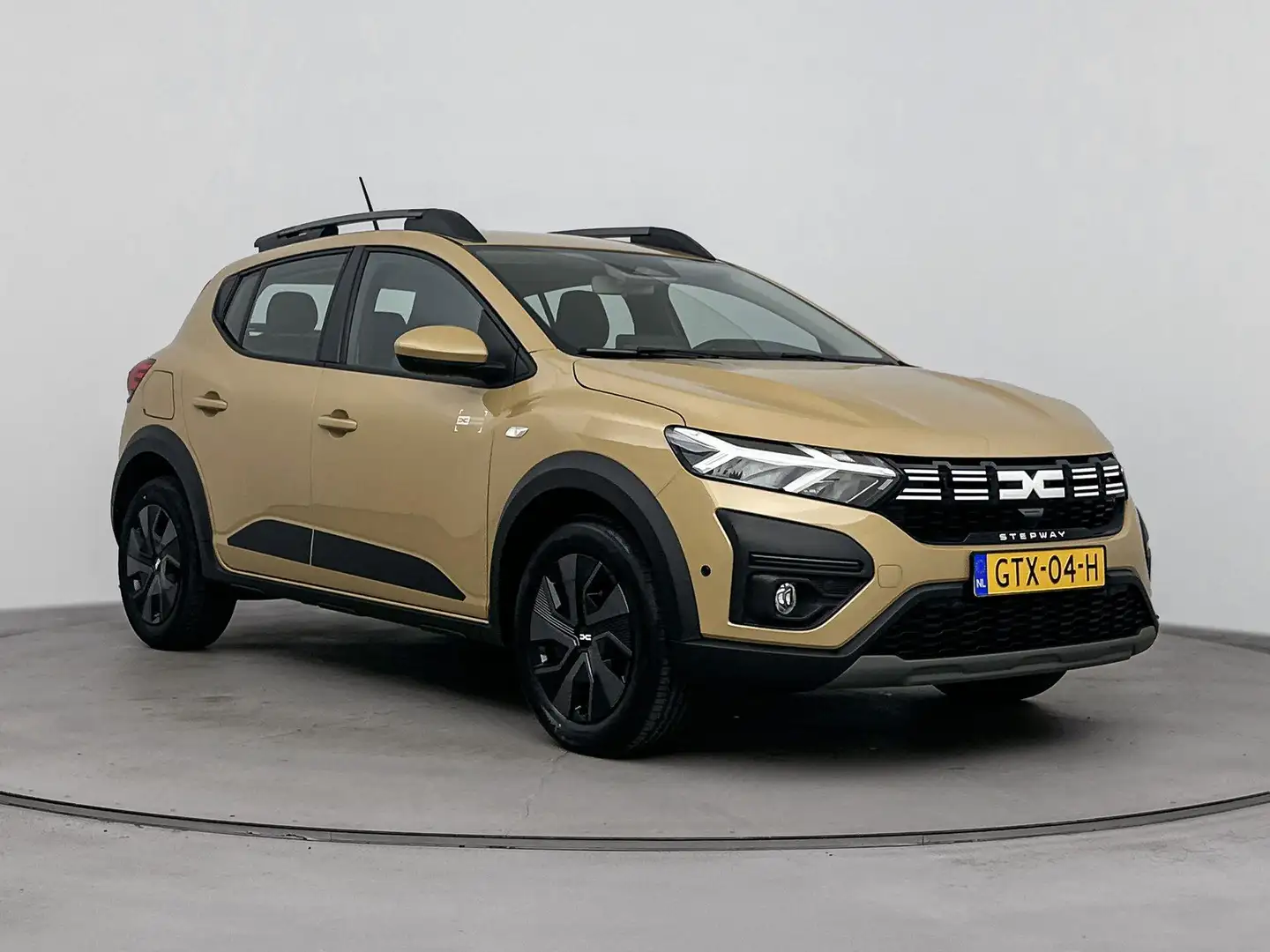 Dacia Sandero Stepway 1.1 110 pk Expression | Camera | Carplay | Brun - 2