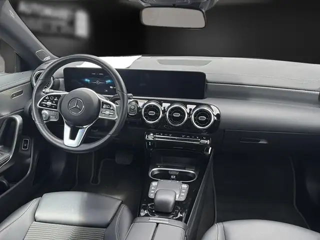 Mercedes-Benz Cla view 15