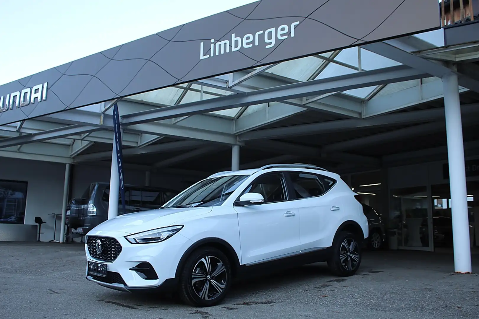 MG ZS 1.5 VTi Comfort Weiß - 1