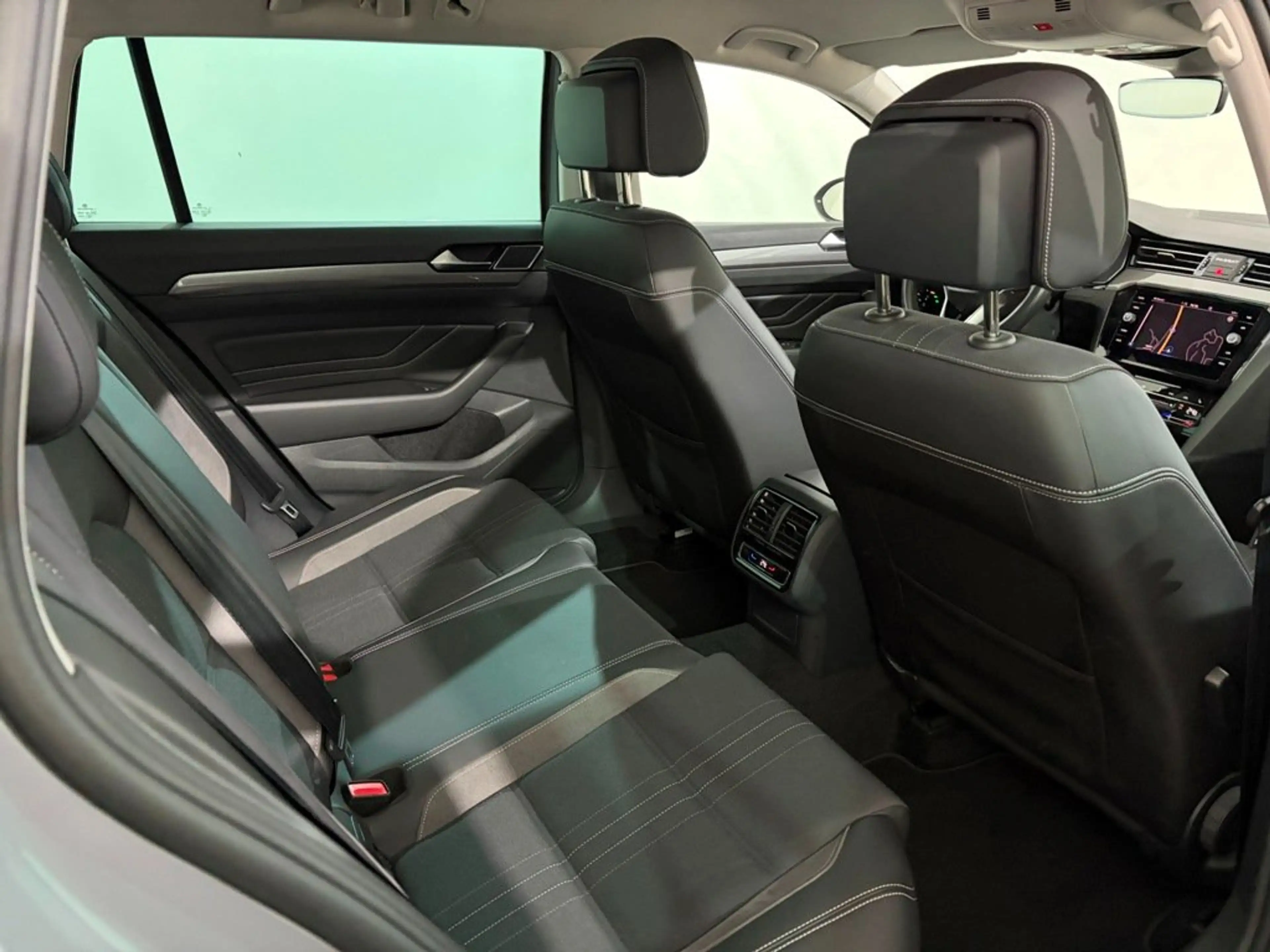 Volkswagen Passat Alltrack 2.0 TDI SCR 4Motion DSG *AHK*LED*ACC* — photo 13