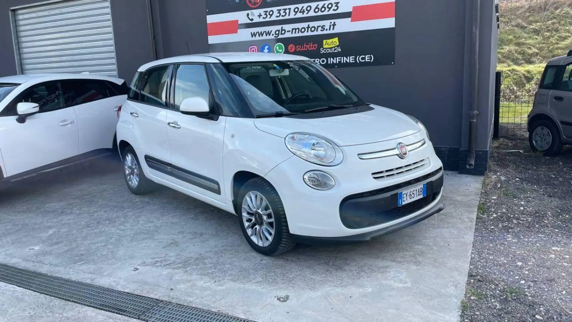 Fiat 500L 1.4 95 CV Lounge Blanc - 1