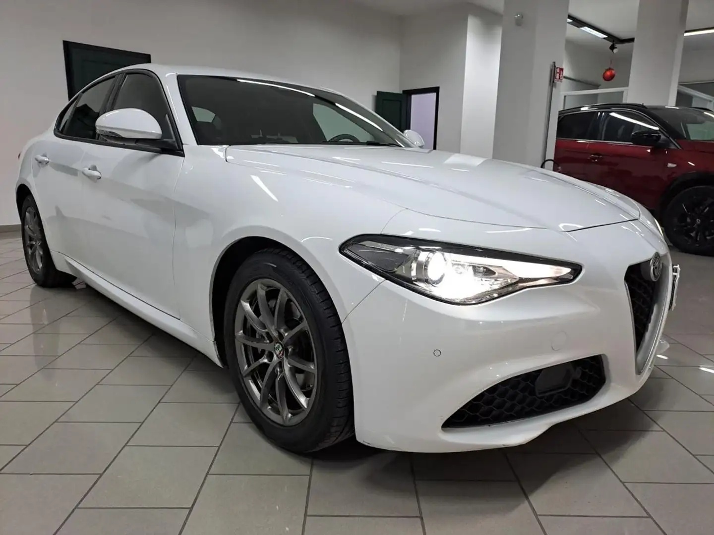 Alfa Romeo Giulia 2.2 Turbodiesel 160 CV Super Blanc - 1