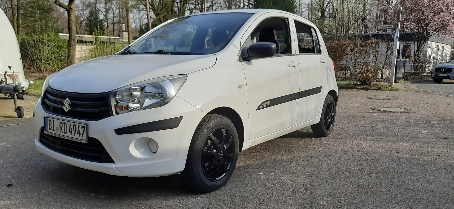 Suzuki Celerio Weiß - 2