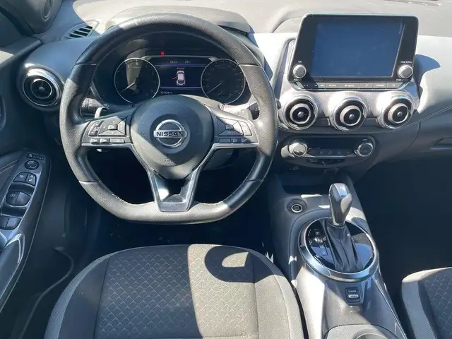 Nissan Juke view 27