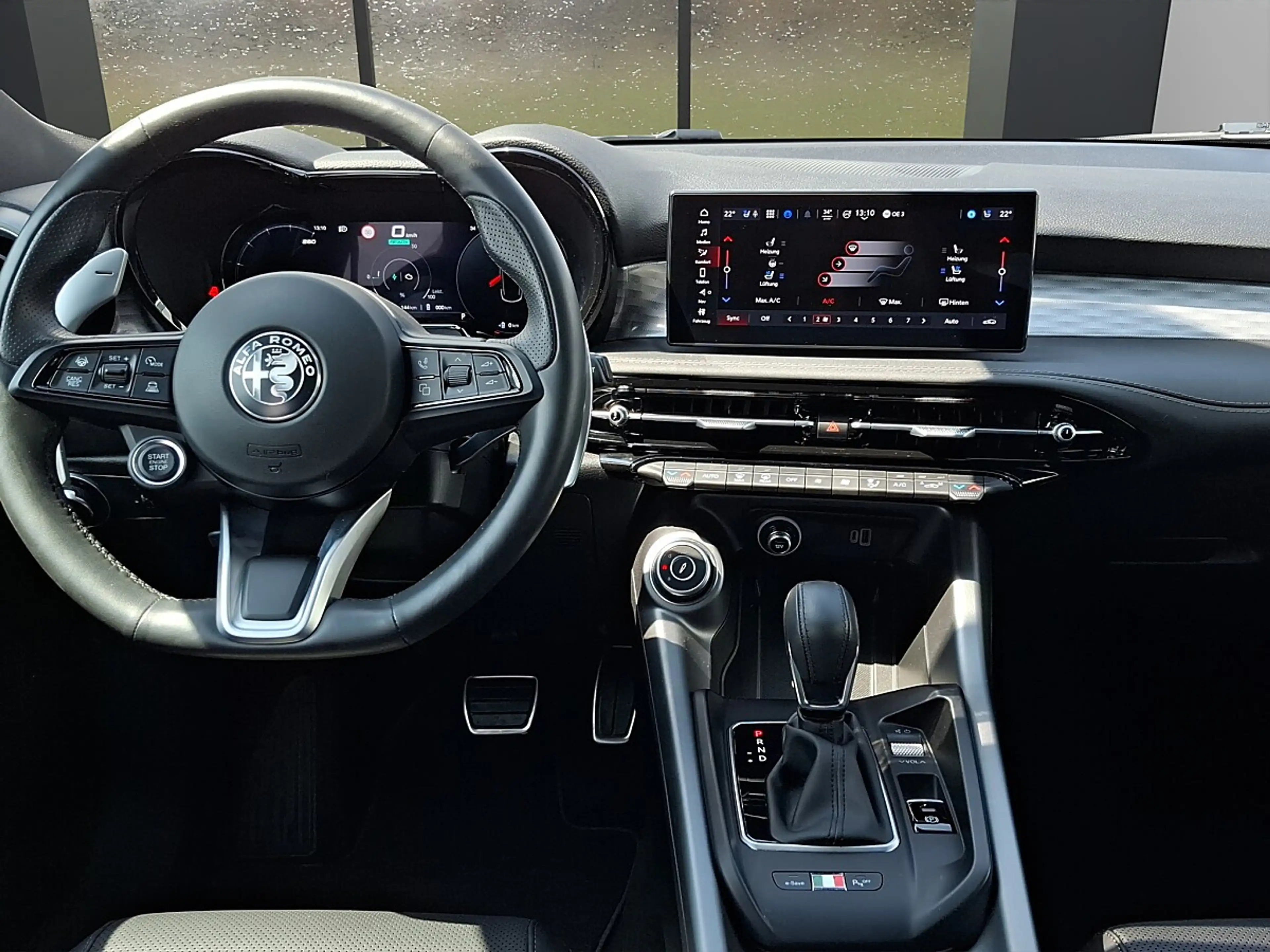 Alfa Romeo Tonale Edizione Speciale 1.3 T4 PHEV VGT e-AWD *Anhäng... — photo 7