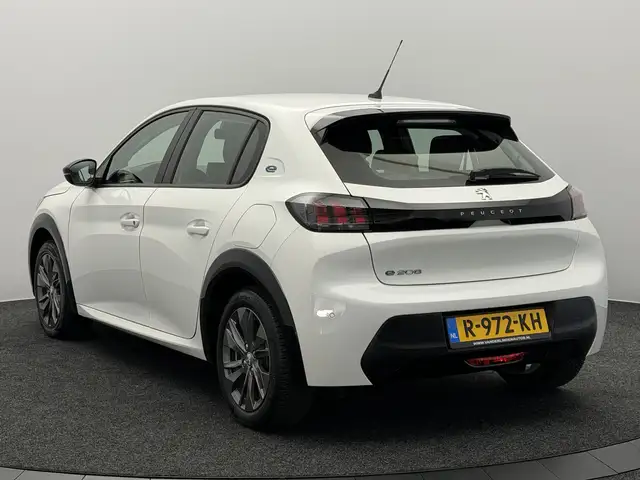 Peugeot E-208 view 14