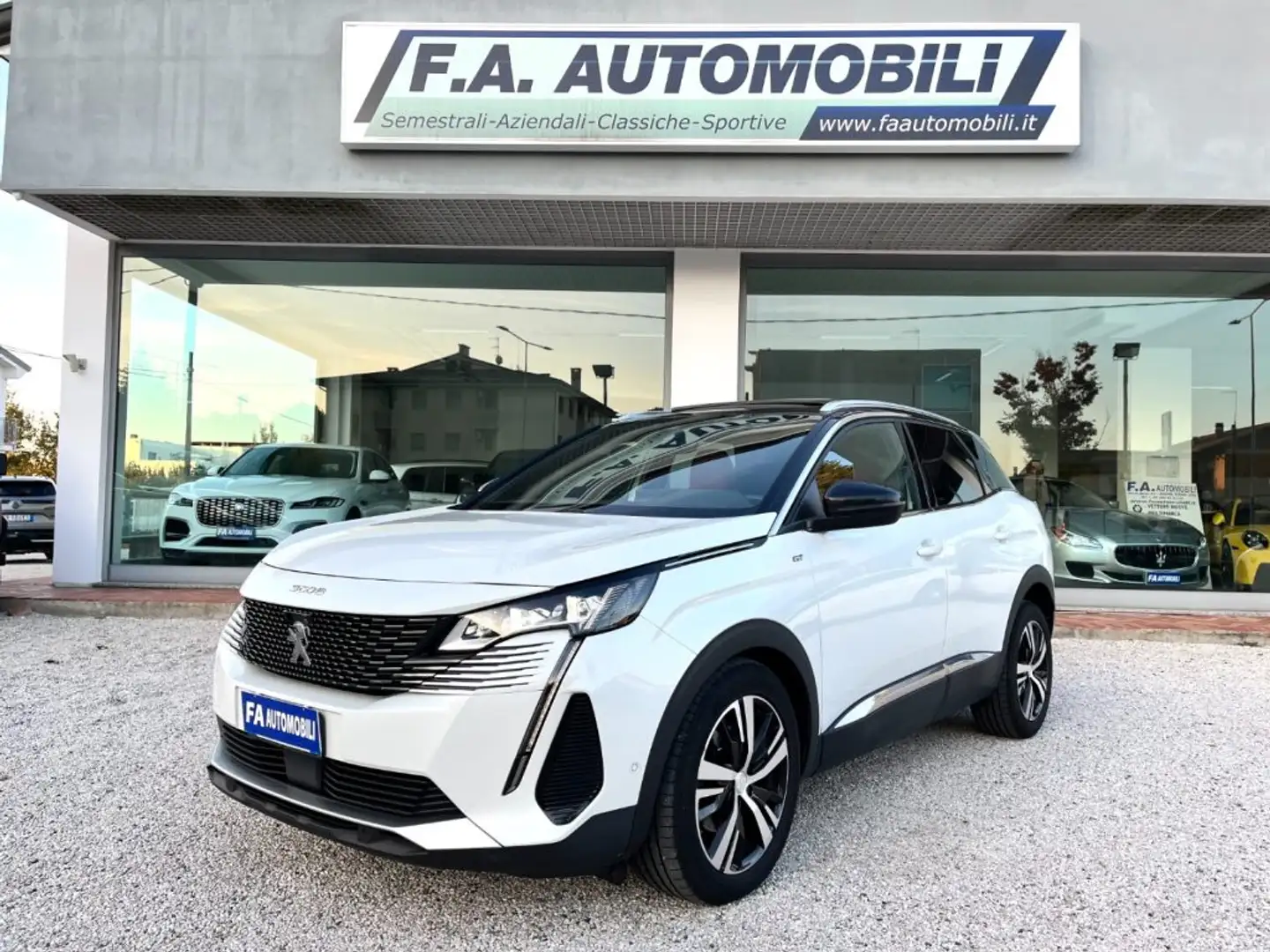 Peugeot 3008 BlueHDi 130 S&S EAT8 GT Pack *PANORAMA*MASSAGG*ACC Bianco - 1