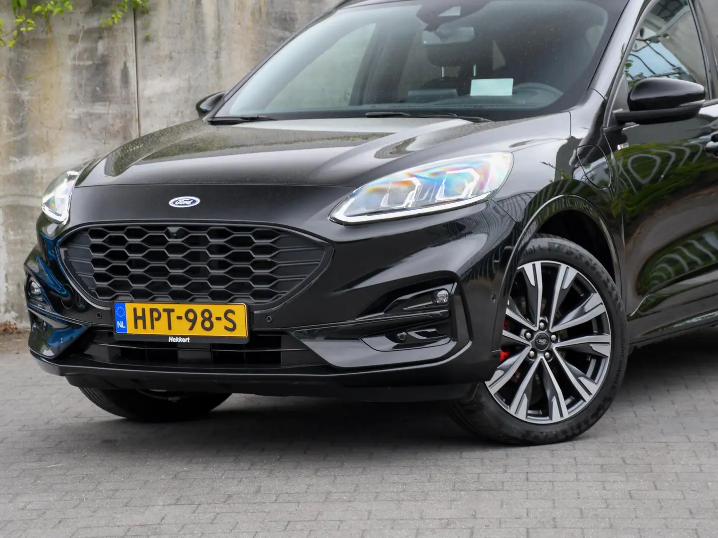 Ford Kuga ST-Line X 2.5 PHEV 225pk Automaat WINTER PACK | B& Zwart - 2