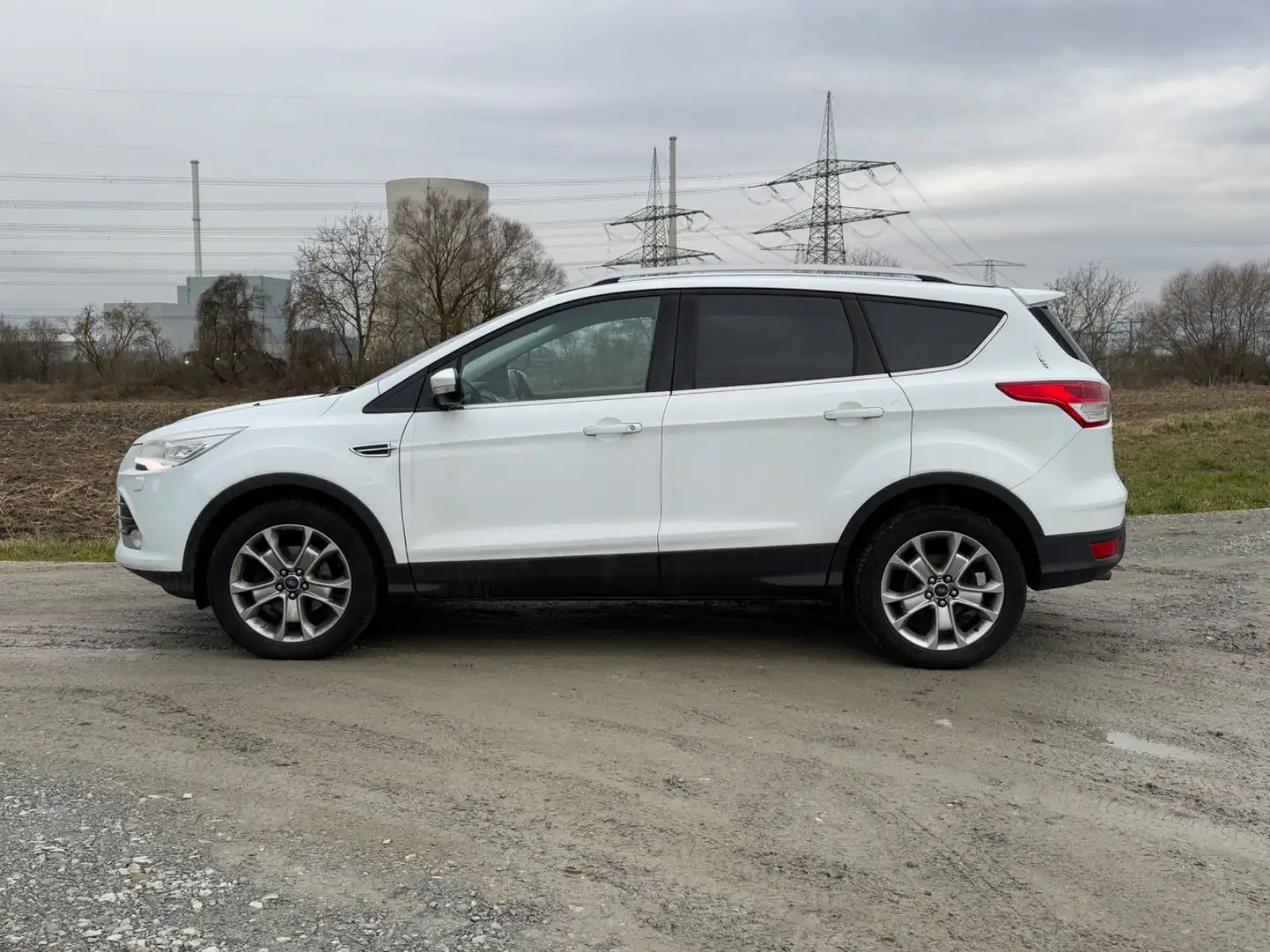 Ford Kuga Titanium*1.Hand*Zylinderkopfschaden* Blanc - 2
