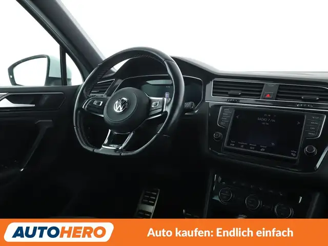Volkswagen Tiguan view 13