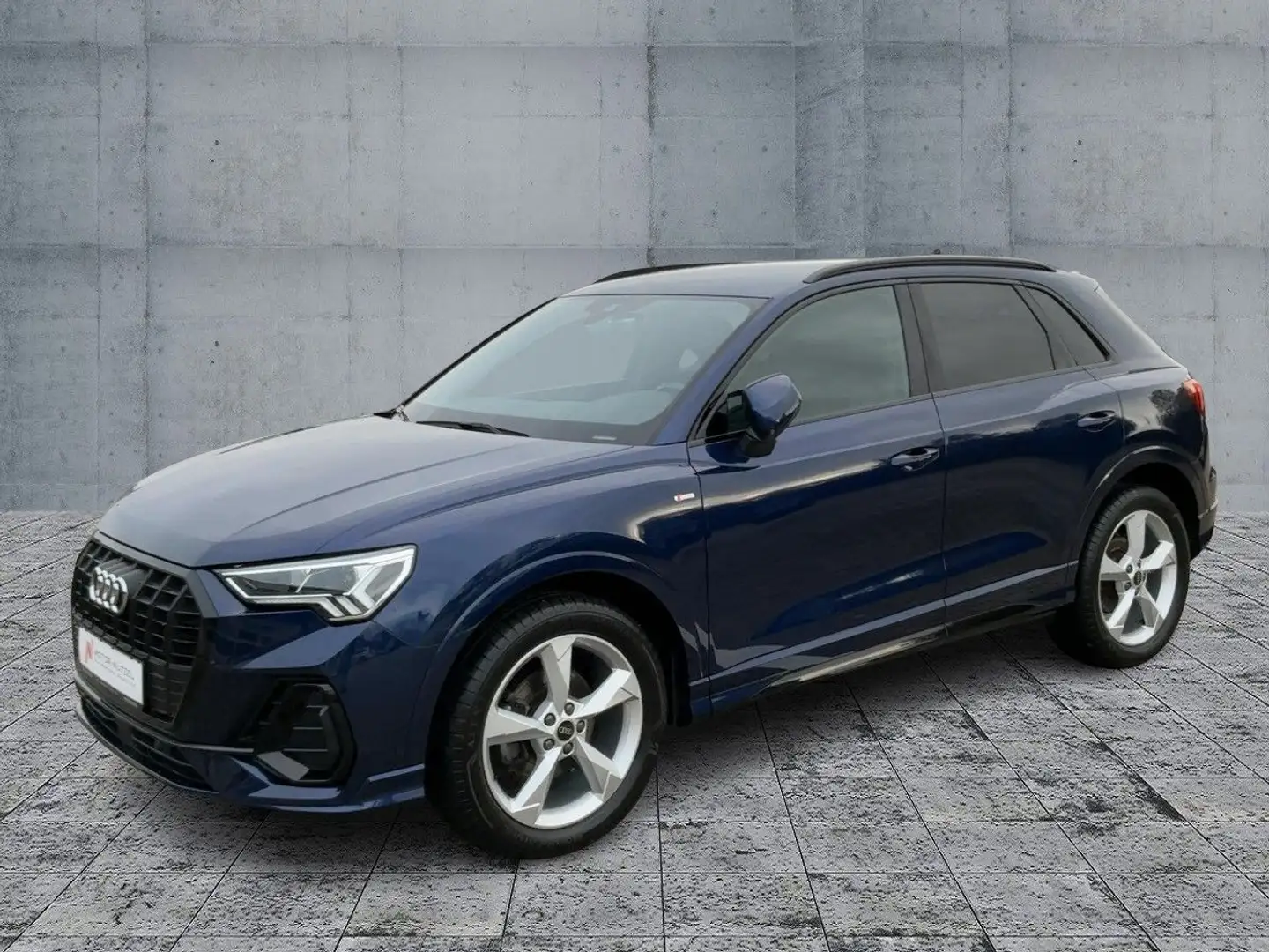 Audi Q3 35 TDI S-TR S-LINE 5JG+LED+NAV+AHK+ACC+SHZ+19 Blau - 2