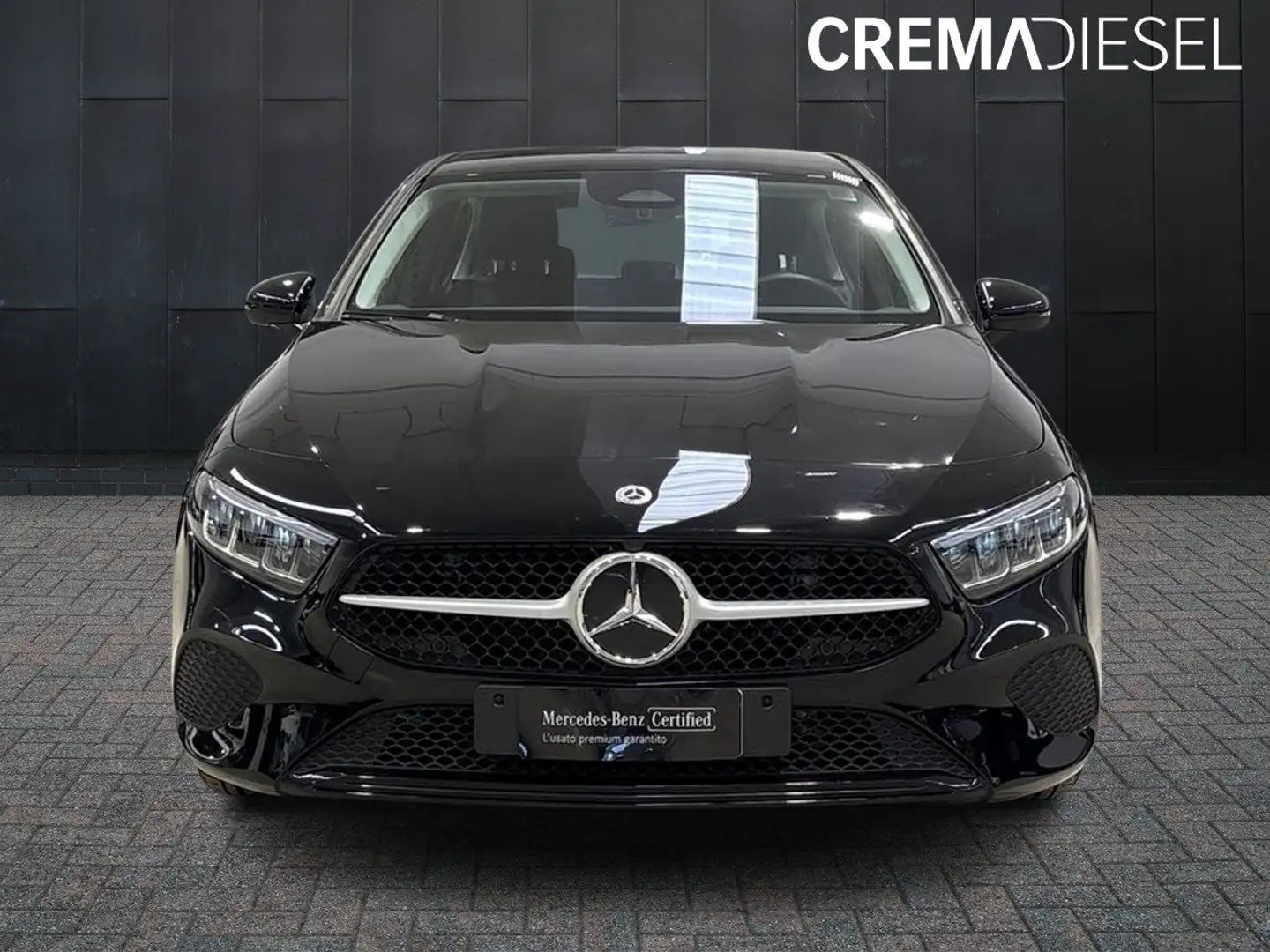 Mercedes-Benz A 180 A 180 d Advanced auto Nero - 2